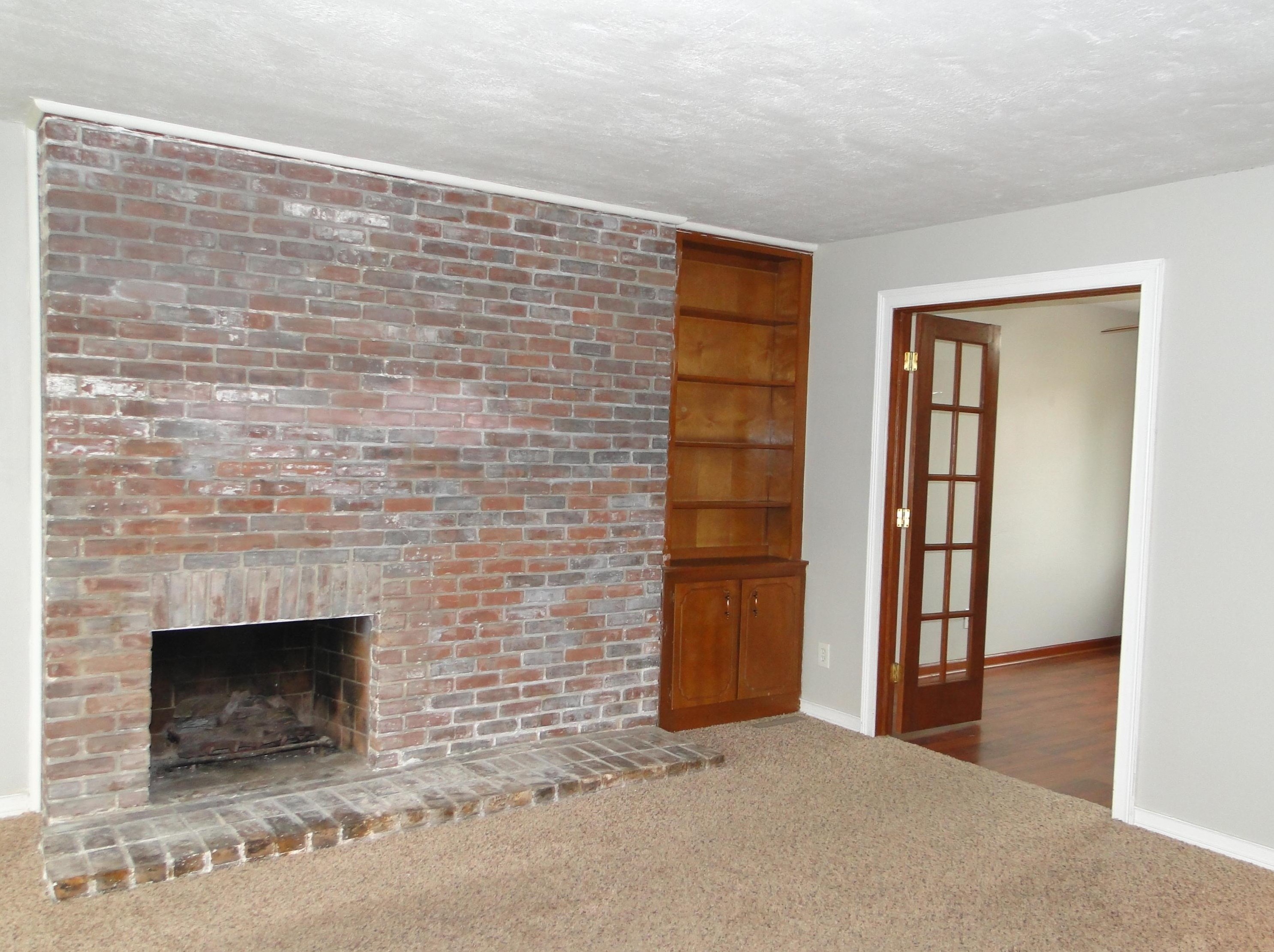 101 Stornoway Dr, Columbus, OH 43213-2101