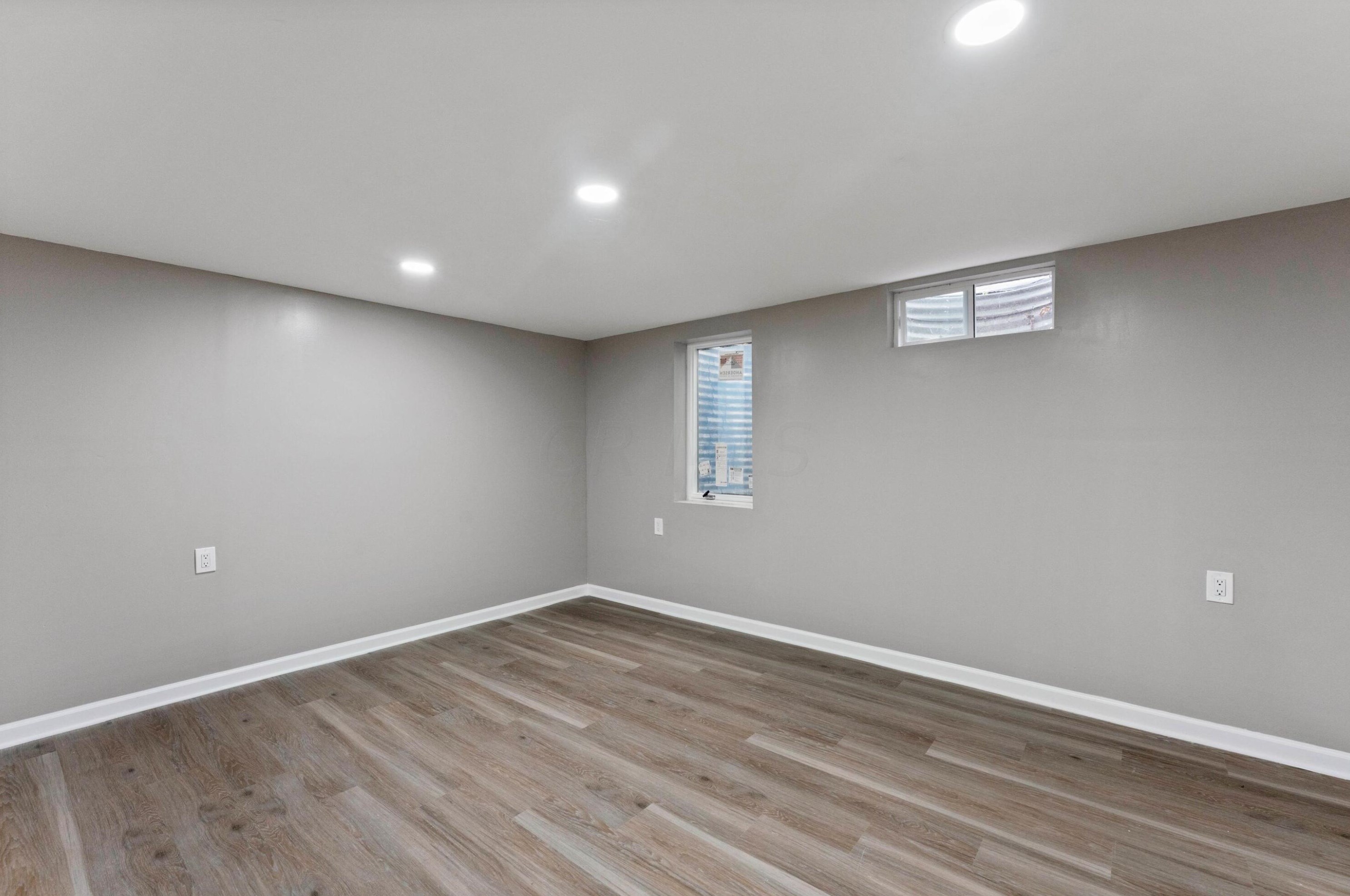 1314 Ironwood Dr, Columbus OH  43229-4307 exterior