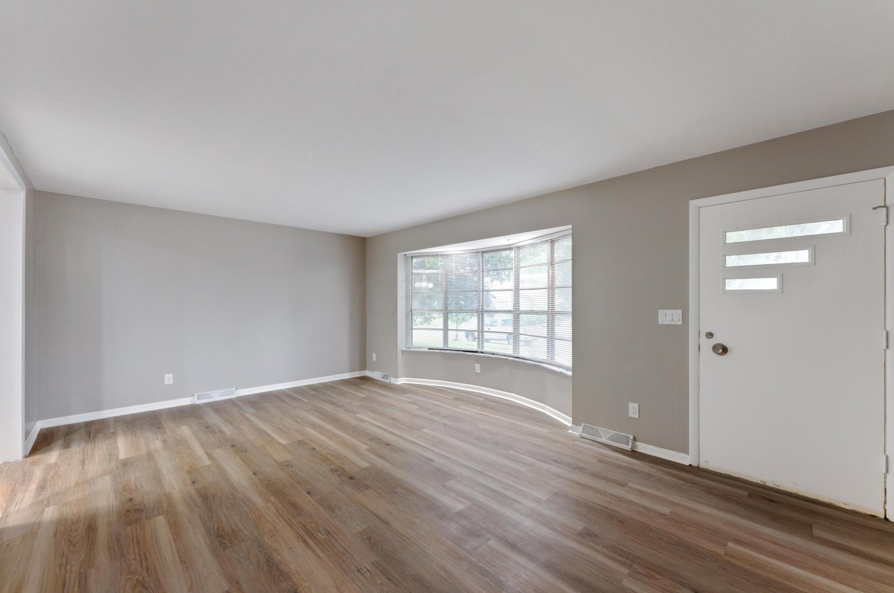 1314 Ironwood Dr, Columbus OH  43229-4307 exterior