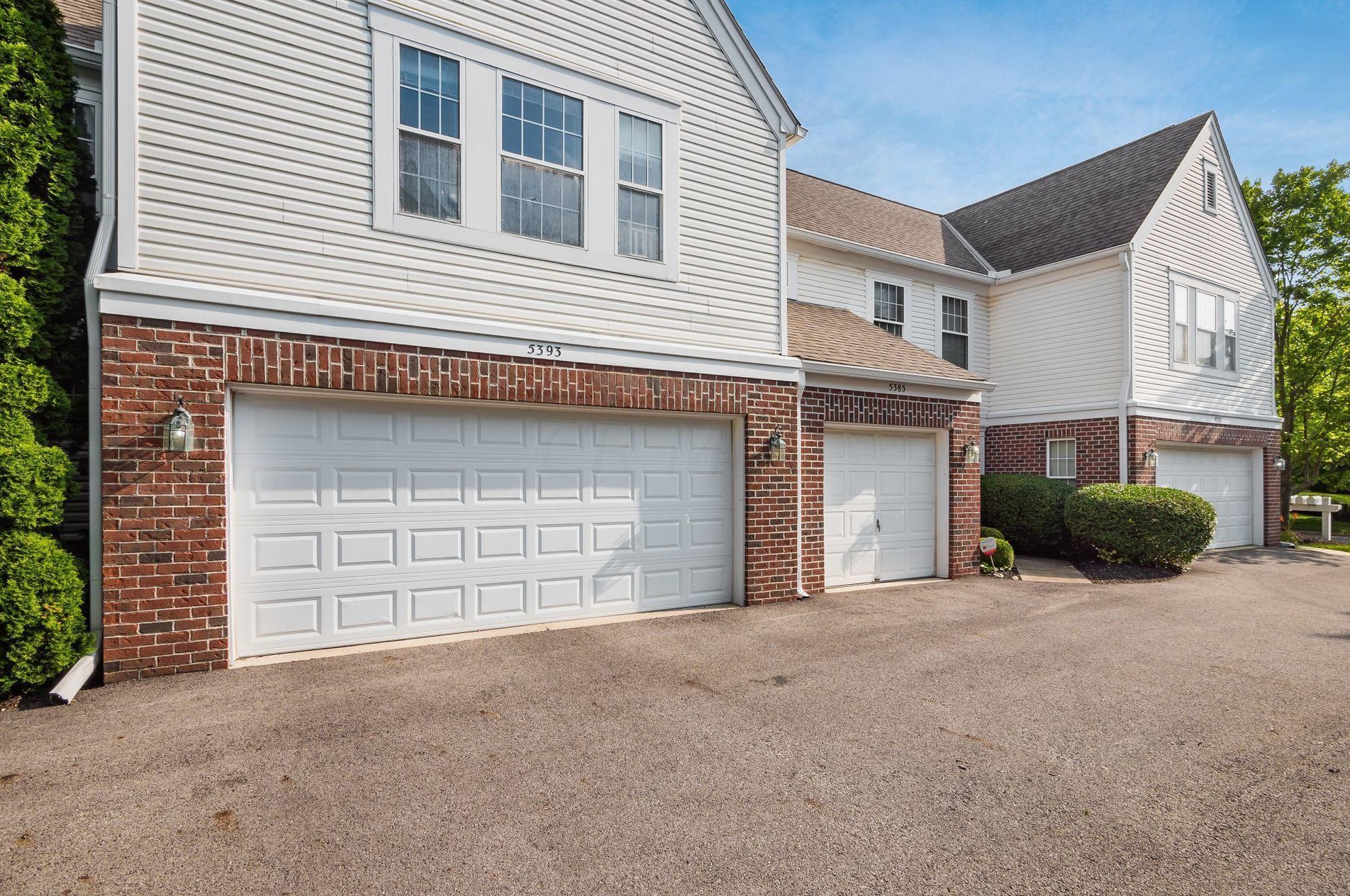 5393 Crossing Ln, Dublin, OH 43016-5210