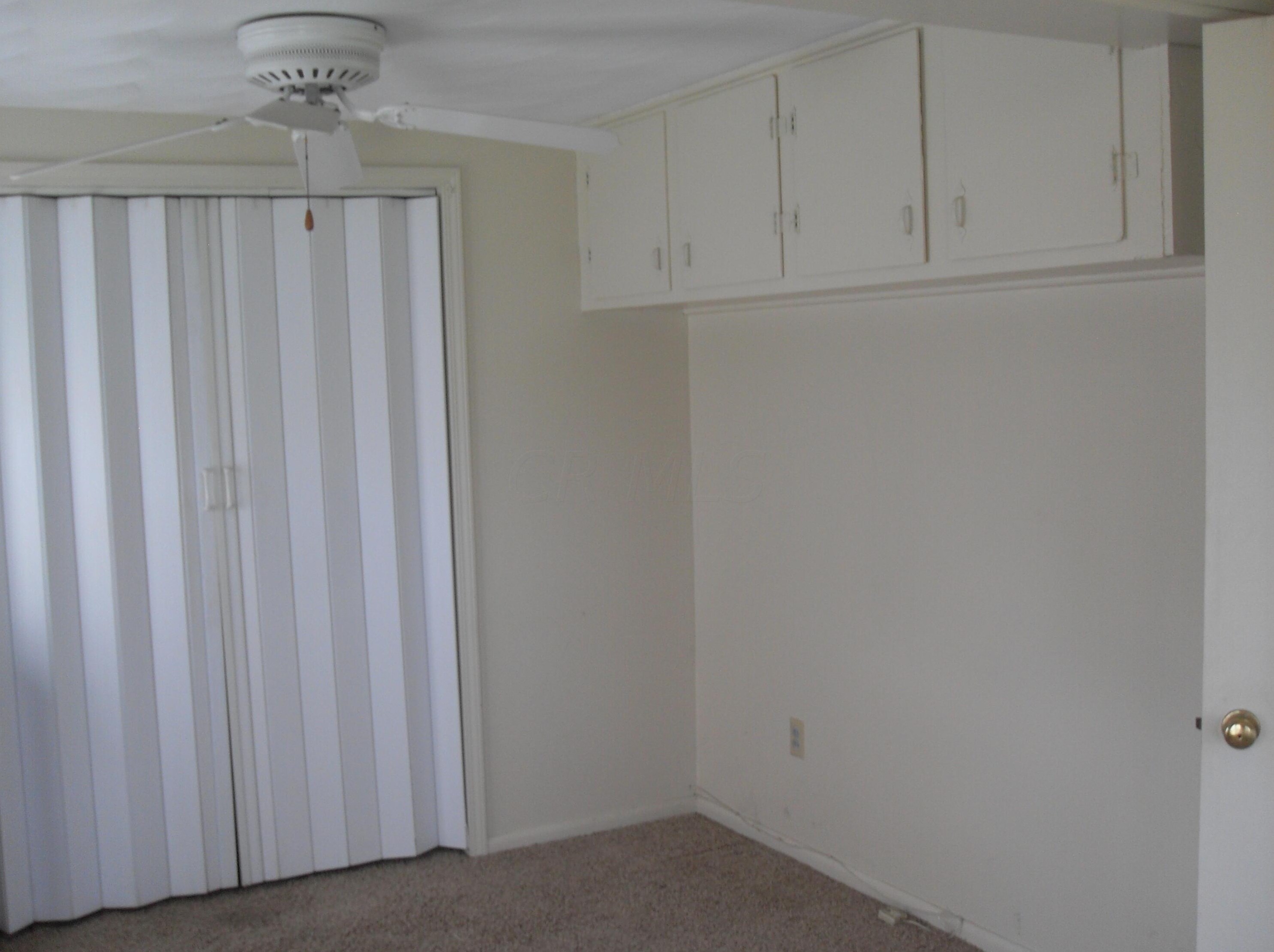 13967 Custers Point Rd, Thornville OH  43076-9244 exterior