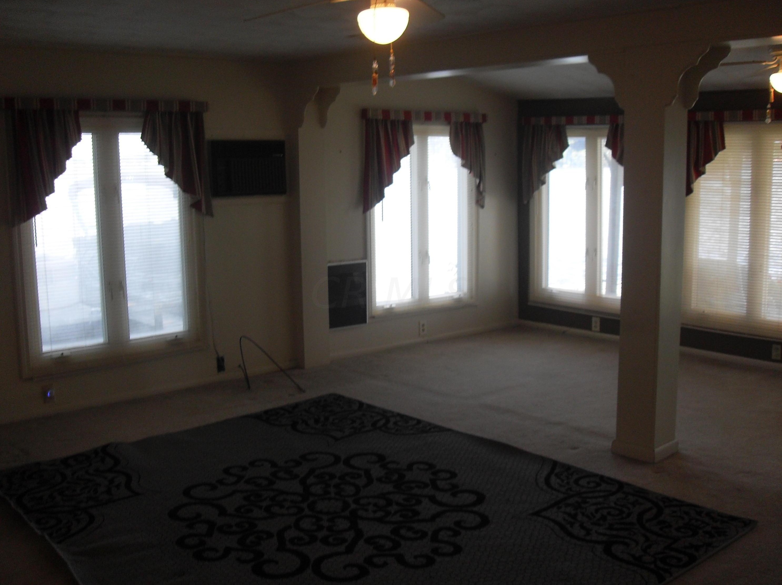 13967 Custers Point Rd, Thornville OH  43076-9244 exterior