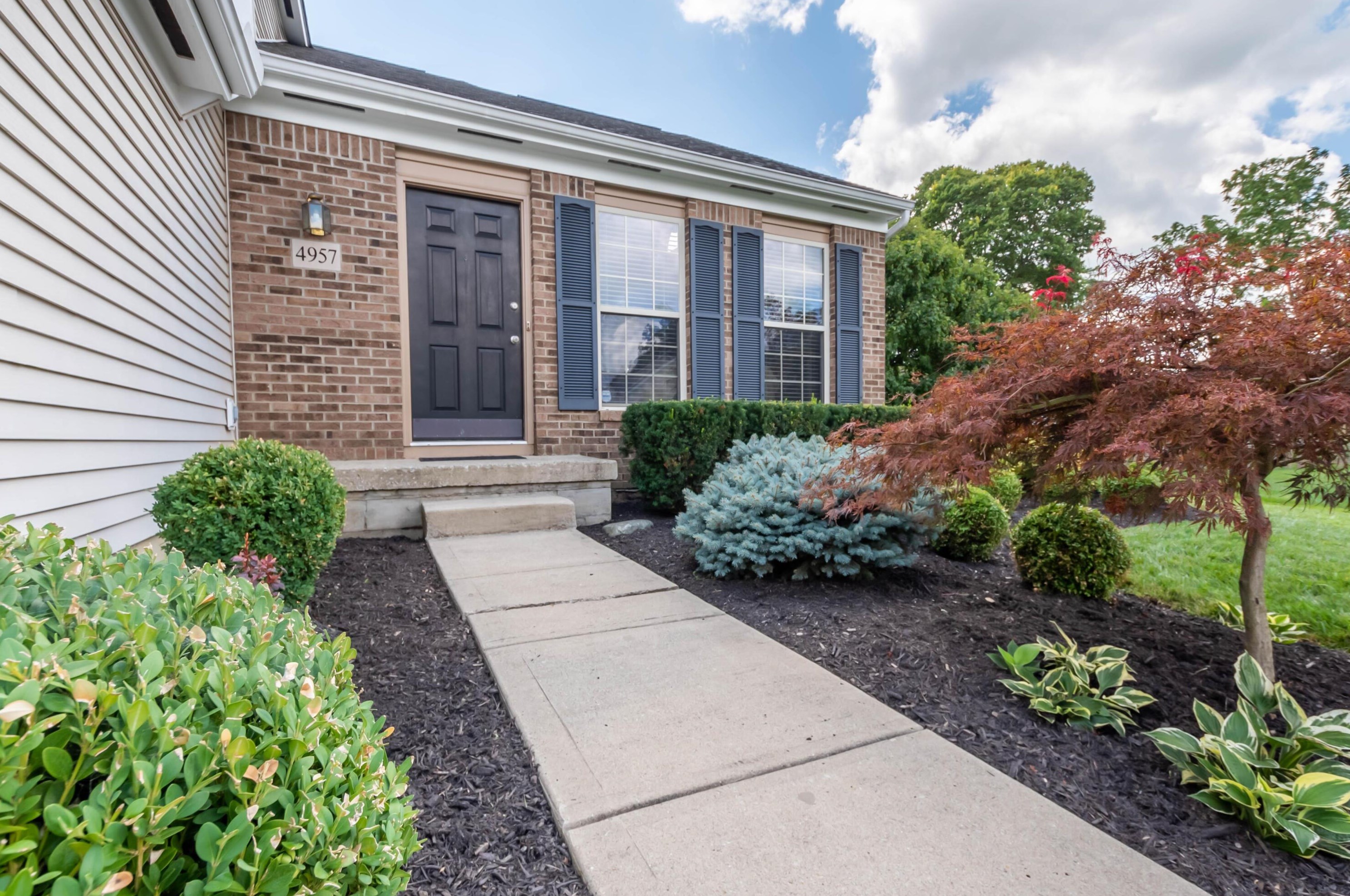 4957 Scioto Chase Dr, Hilliard, OH 43026-4818