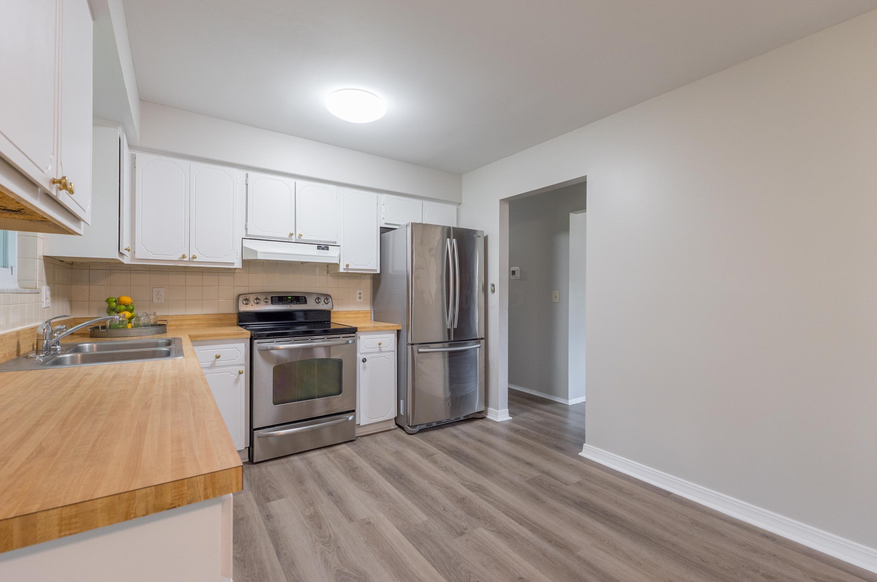 2692 Landsburn Dr, Columbus OH 43231-5928 exterior