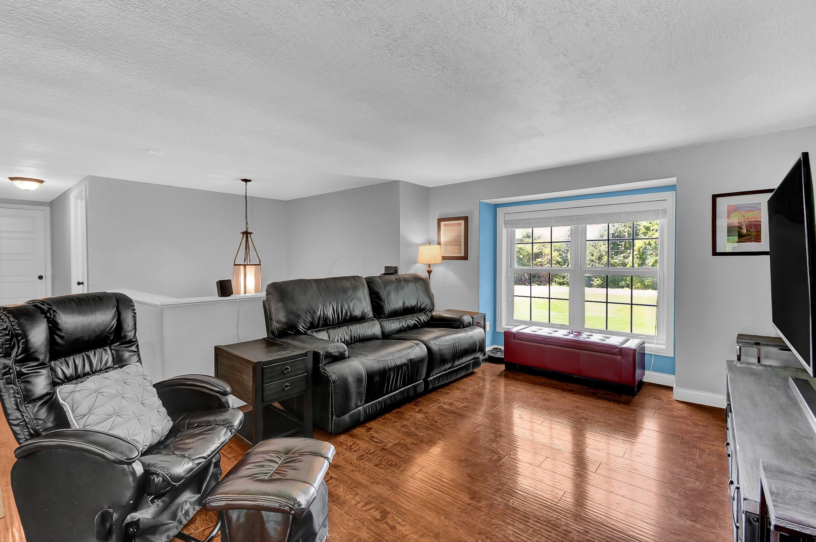 1238 River Rd, Granville, OH 43023-9533