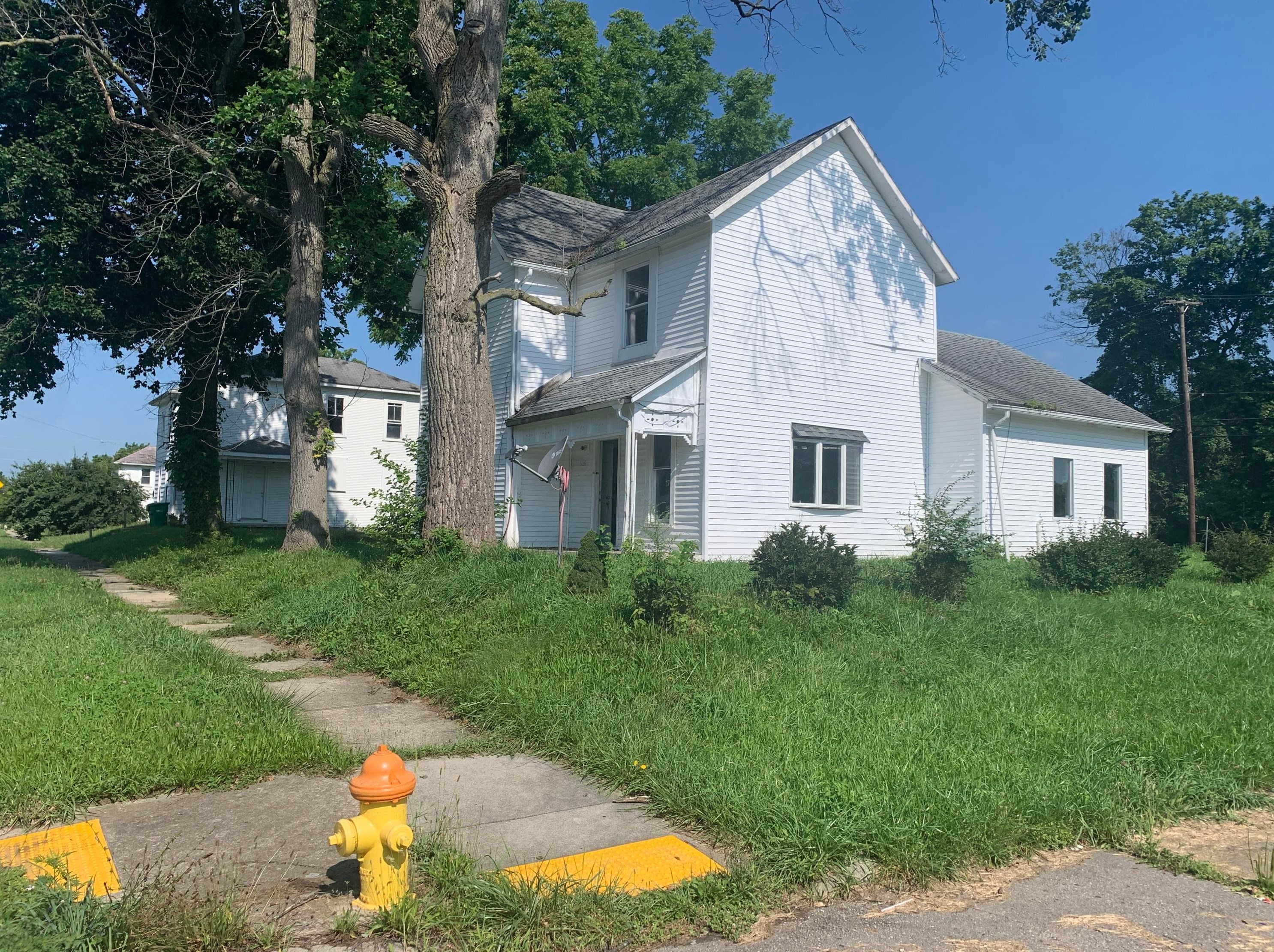 506 W Southern Ave, Springfield, OH 45506