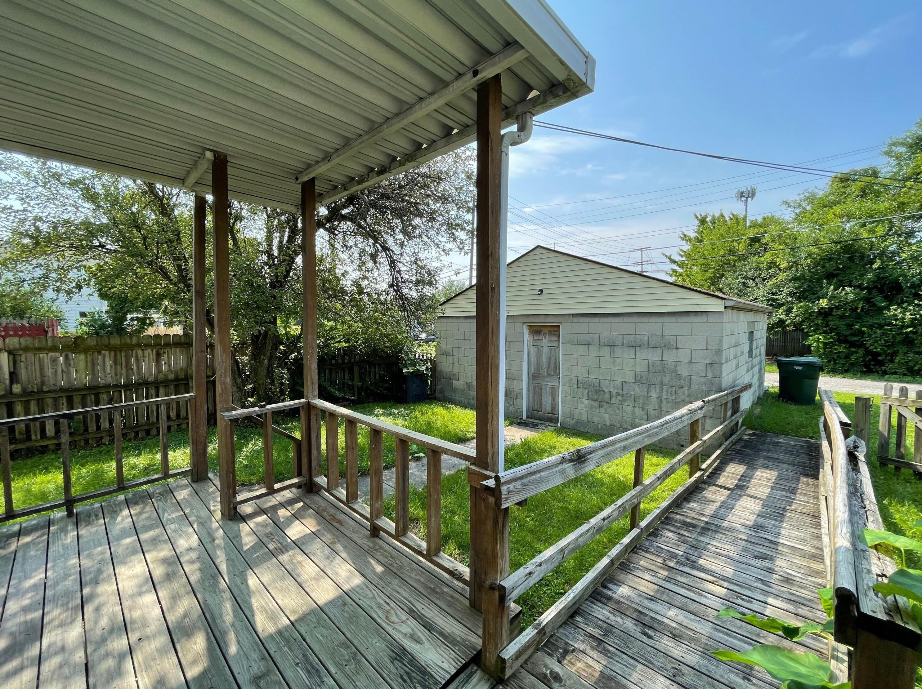 611 2nd Ave, Columbus OH  43201-3715 exterior