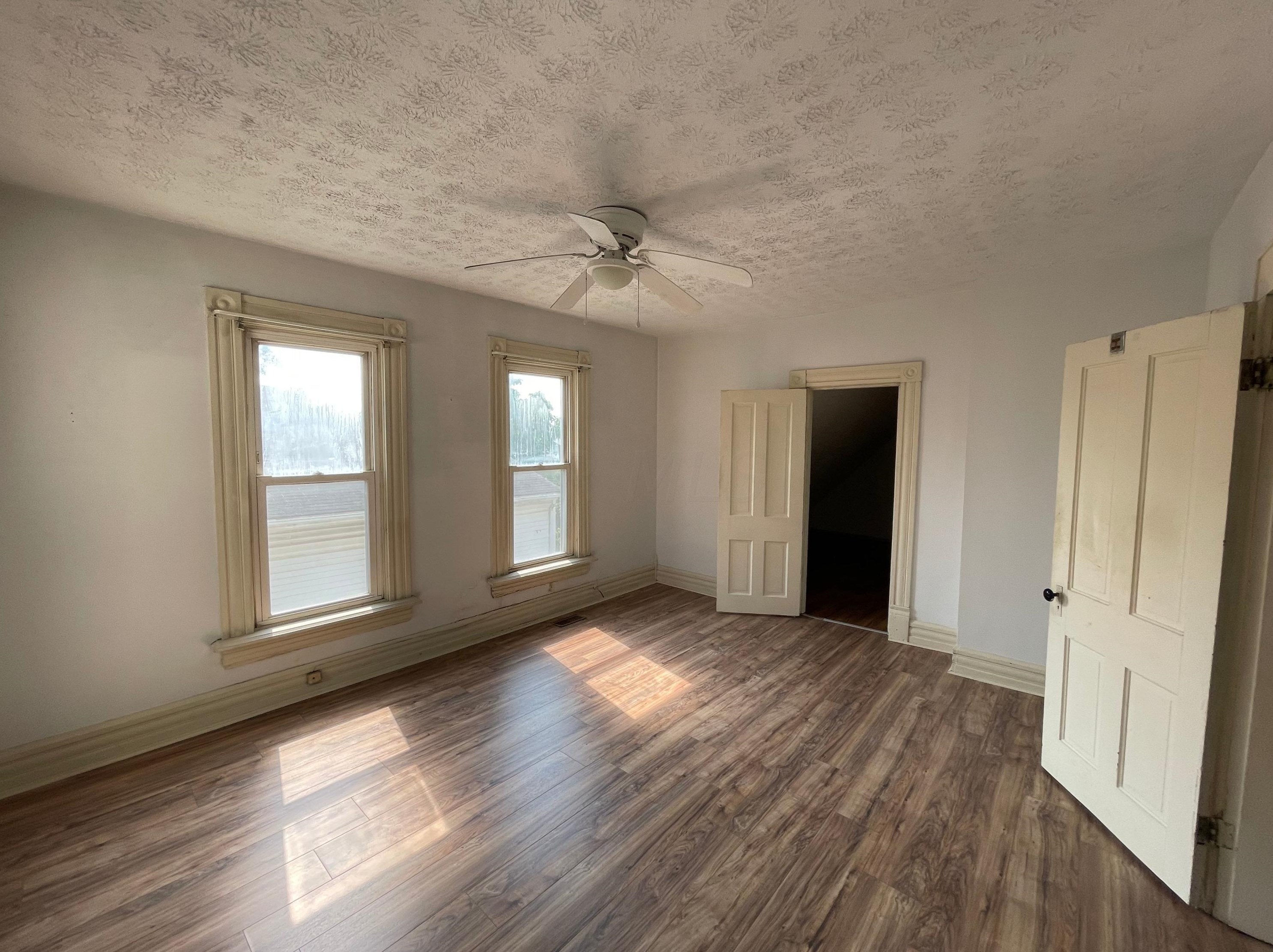 611 2nd Ave, Columbus OH  43201-3715 exterior