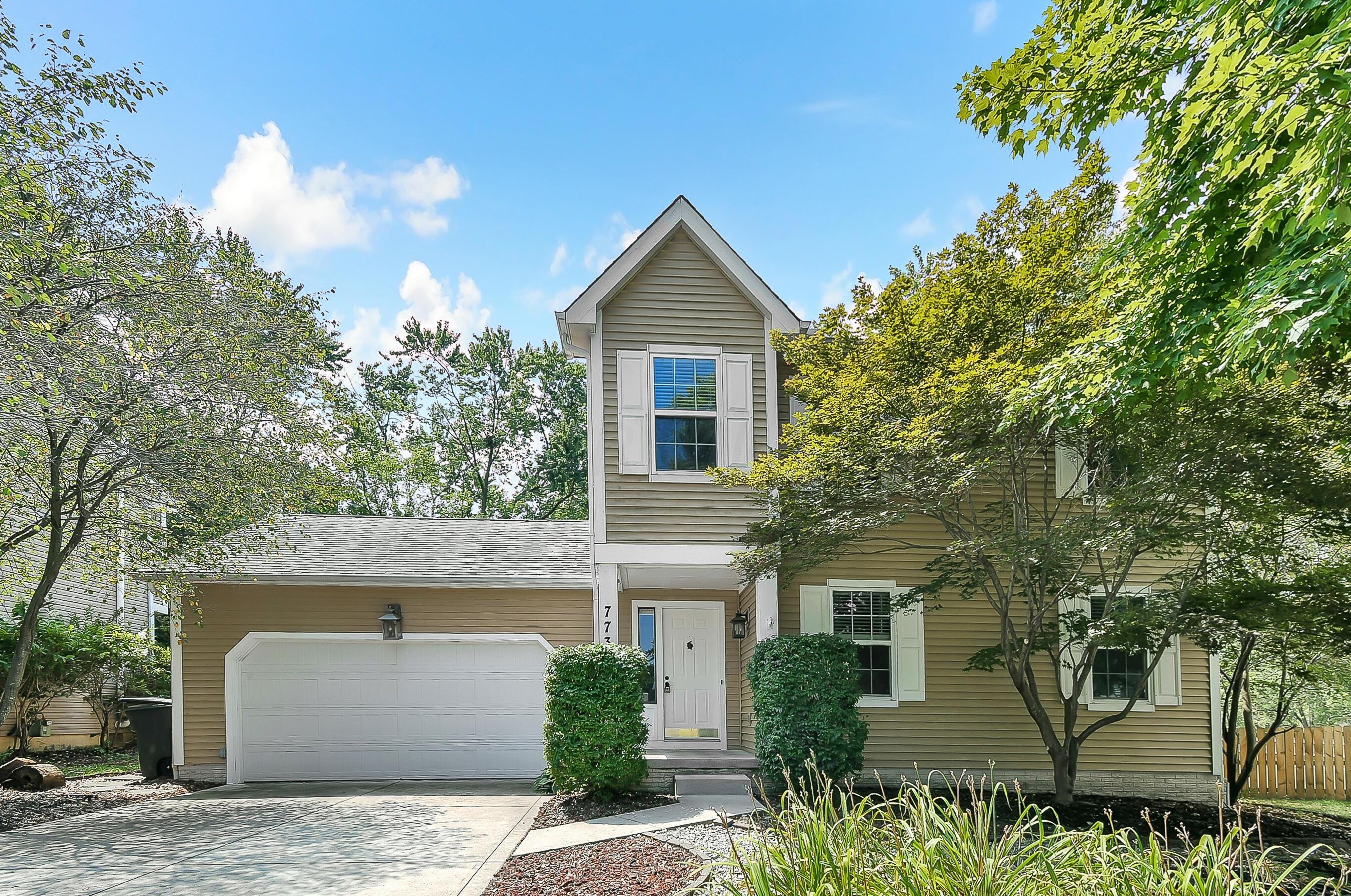 773 Ashford Glen Ct, Columbus, OH 43230-3200
