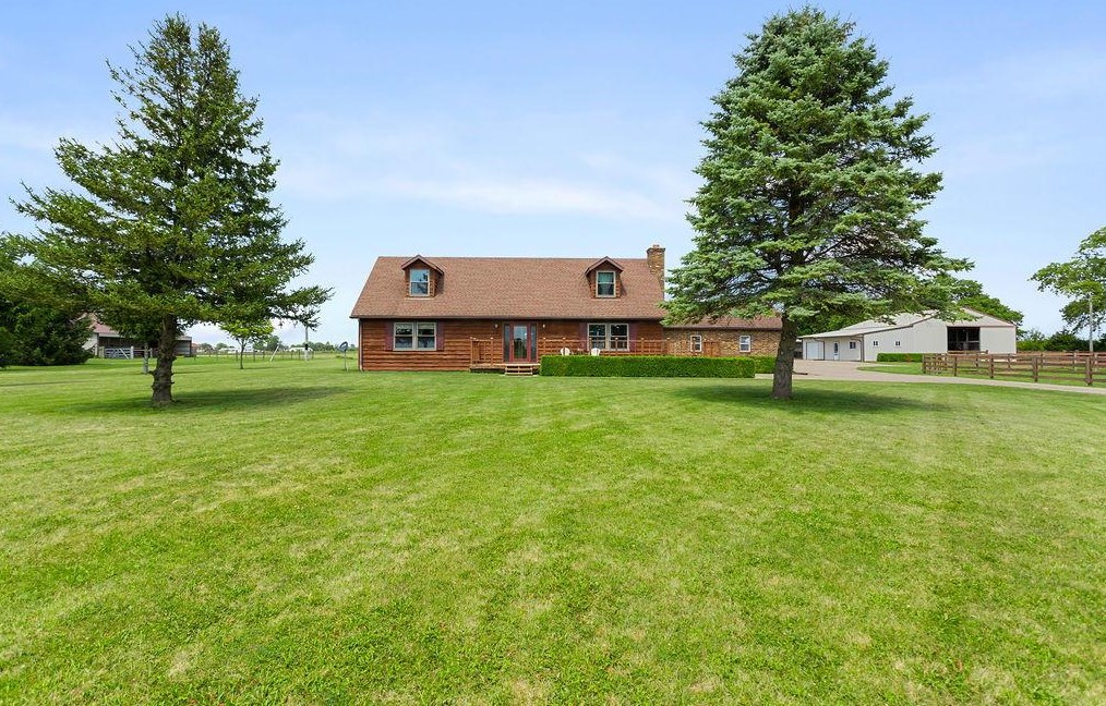 15350 Davis Rd, Mount Sterling, OH 43143-9029