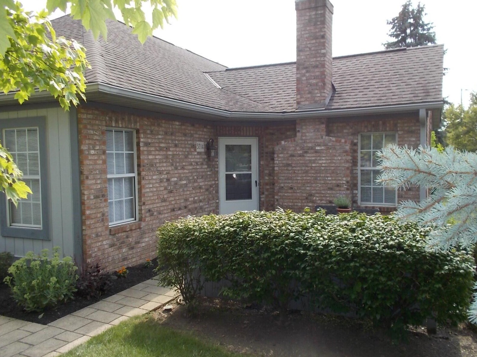 3714 Falls Circle Dr, Hilliard, OH 43026-9157