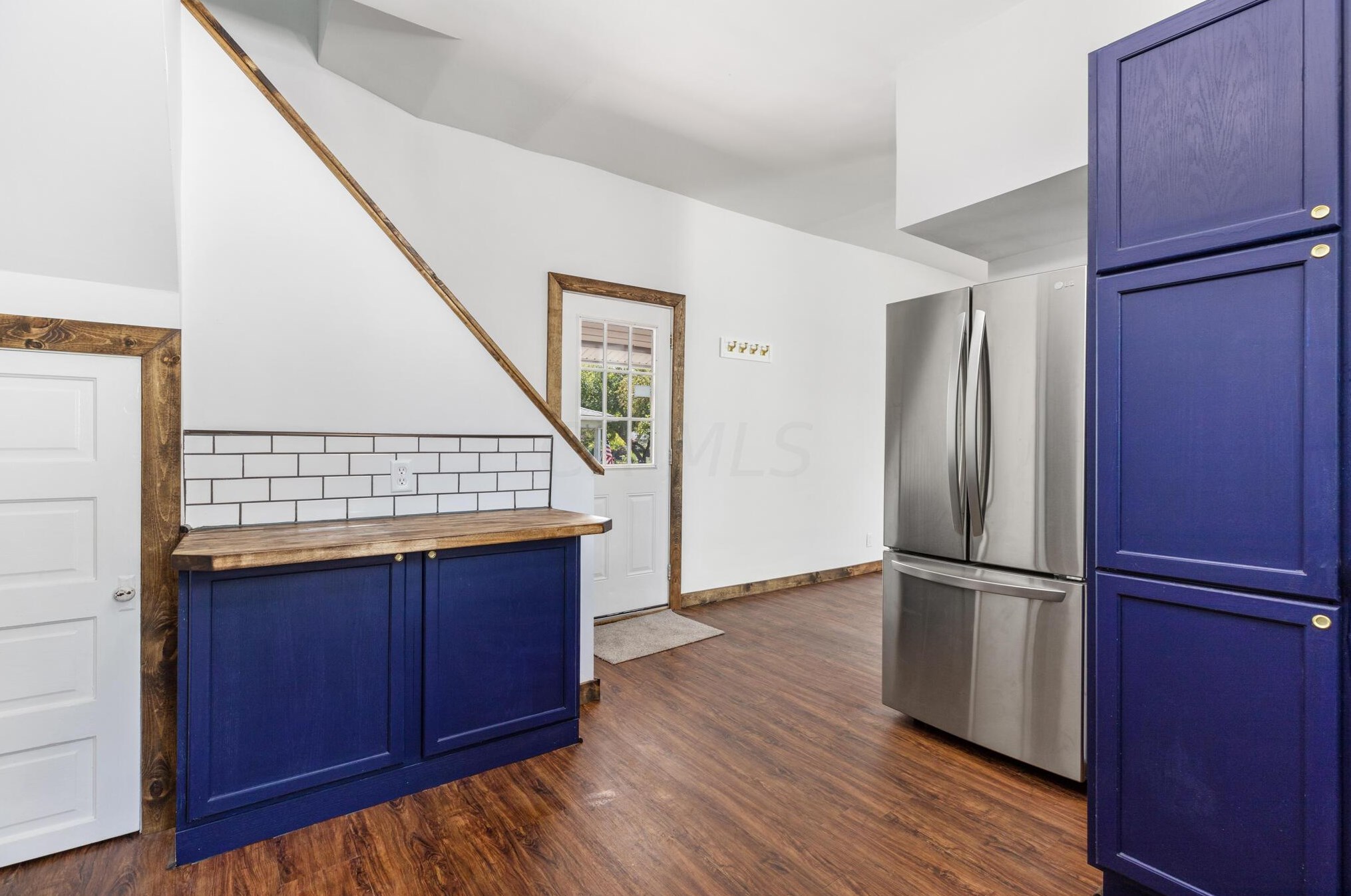 242 Ottawa St, Richwood OH  43344-1262 exterior