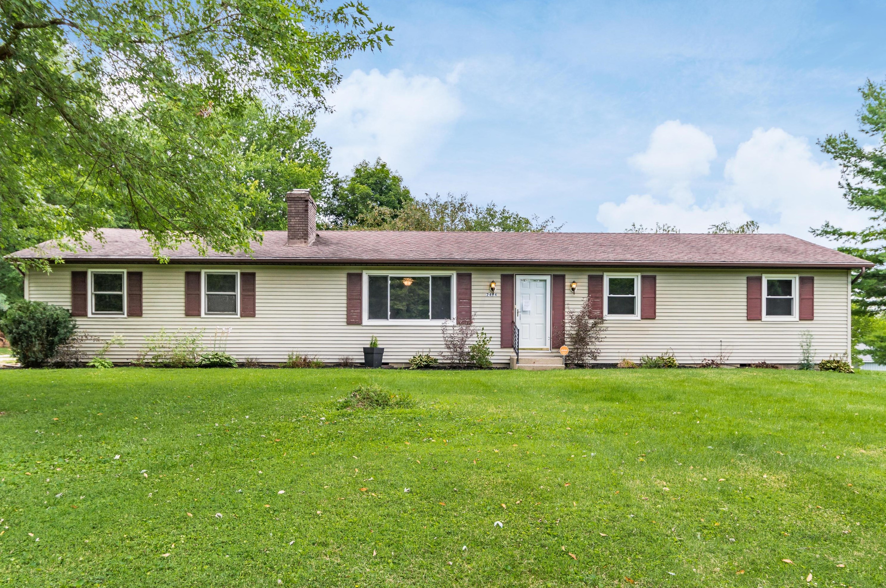 2494 North St, Granville OH  43023-9747 exterior