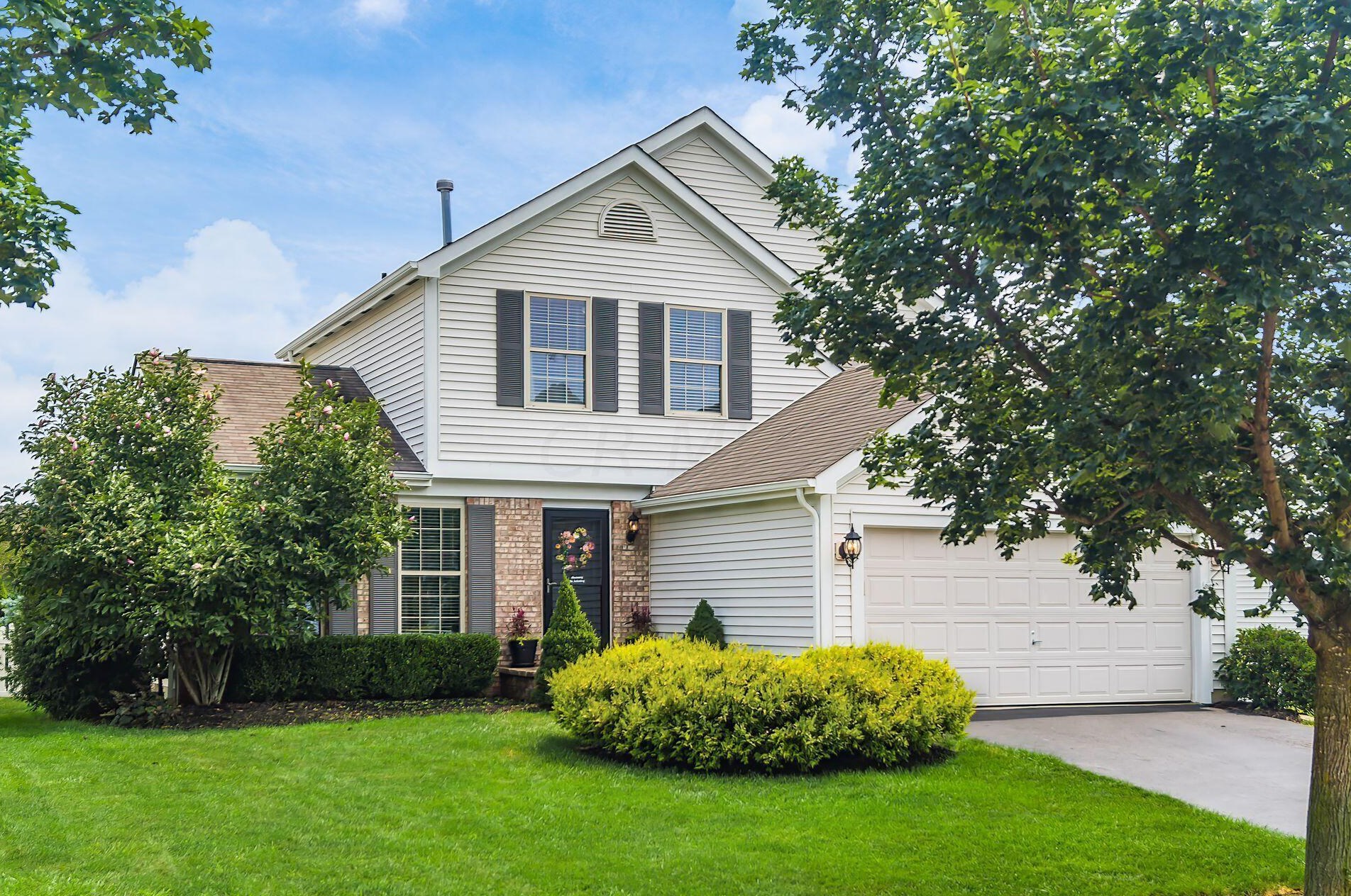 4230 Tarben Woods Dr, Columbus, OH 43230-8400