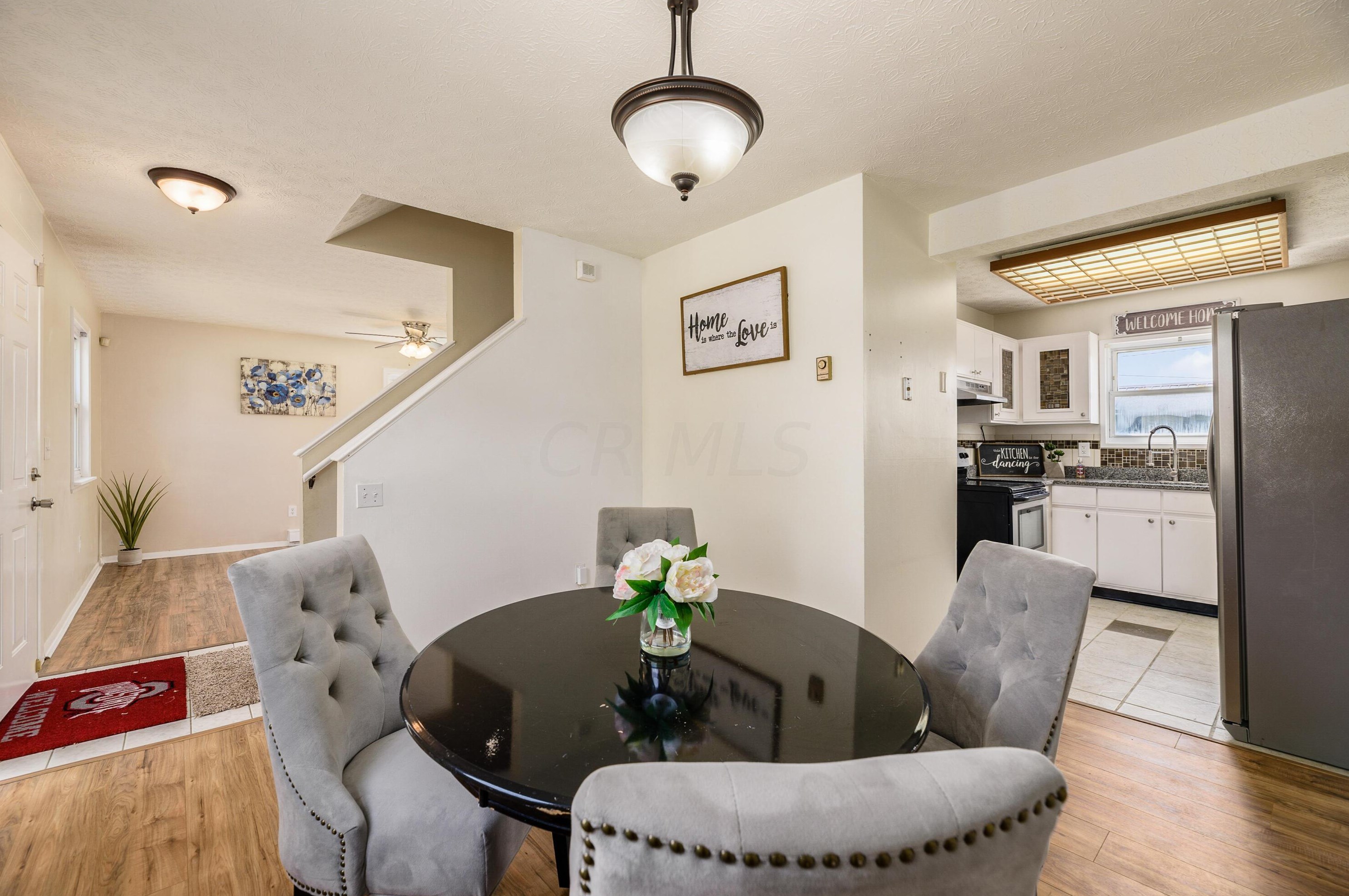 3479 Arnsby Rd, Columbus OH 43232-5909 exterior