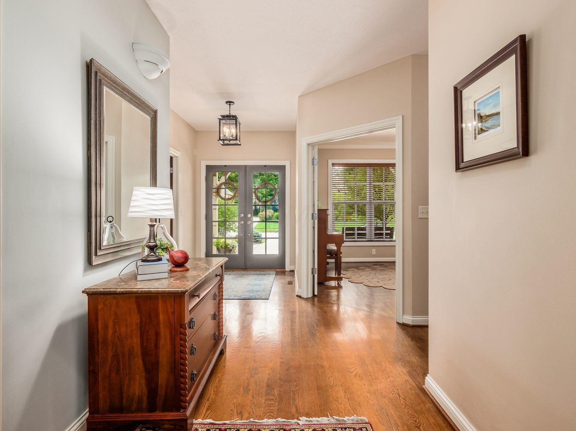 5764 Salem Dr, Westerville, OH 43082-8186