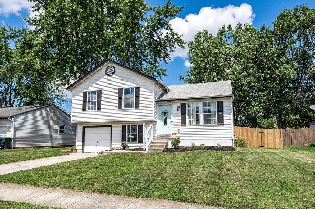 2620 Millview Dr, Columbus, OH 43207-4660