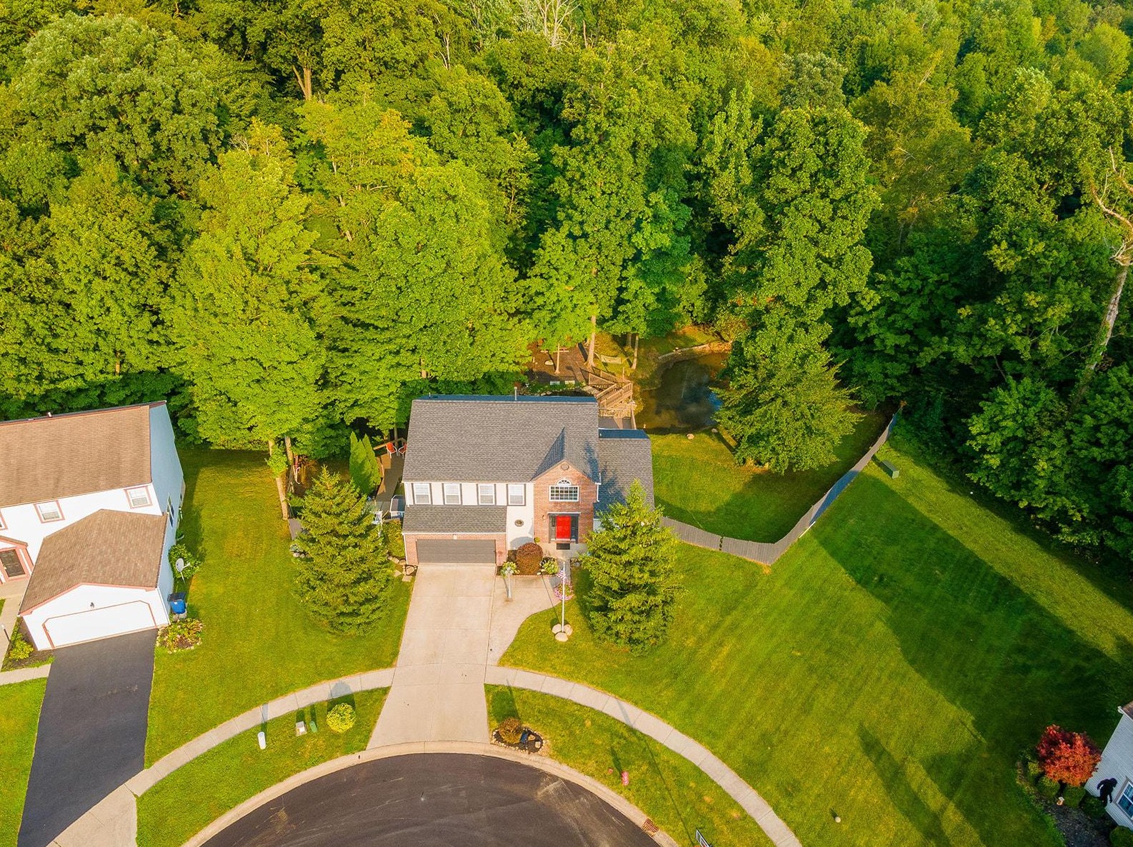 14 Lochness Ln, Pataskala, OH 43062