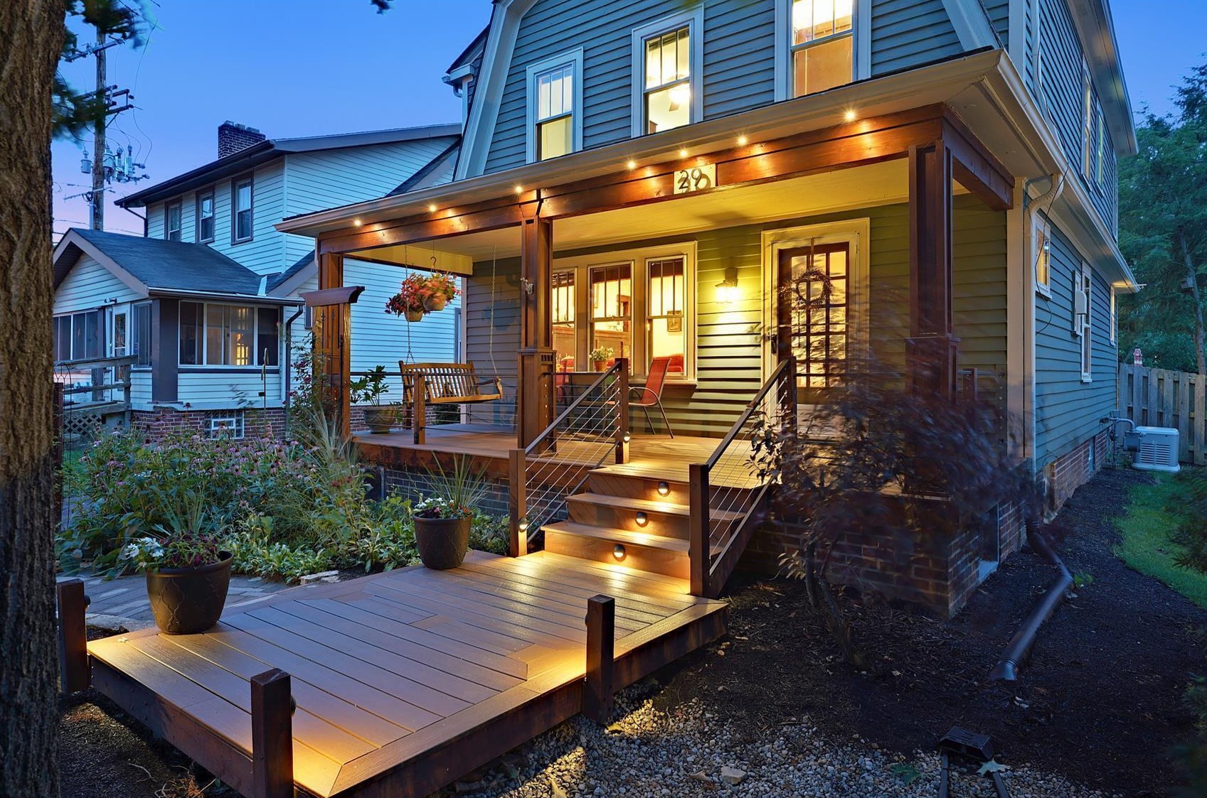 29 Winthrop Rd, Columbus, OH 43214-3628