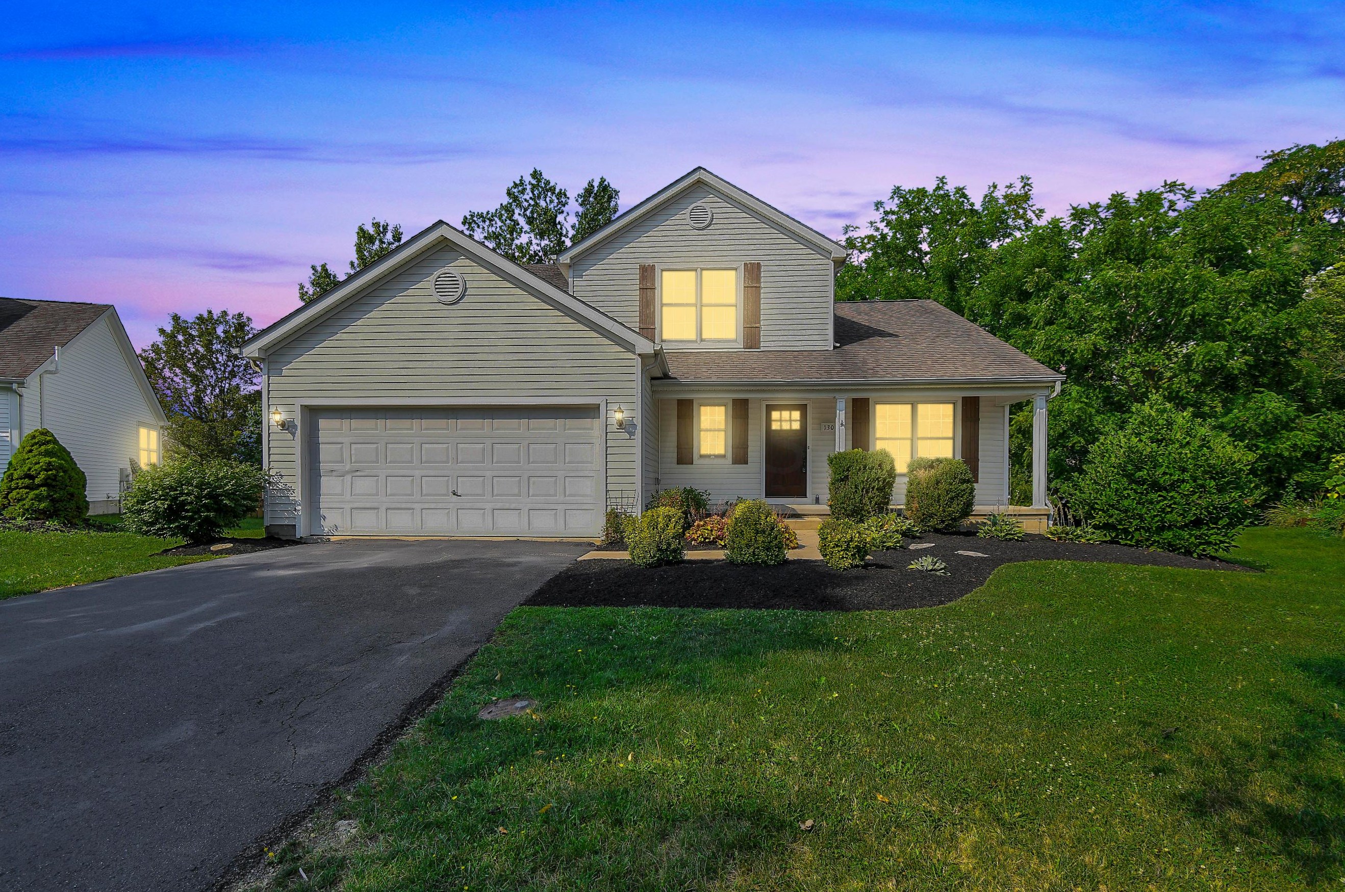 130 Sapphire Ice Dr, Delaware, OH 43015-5079