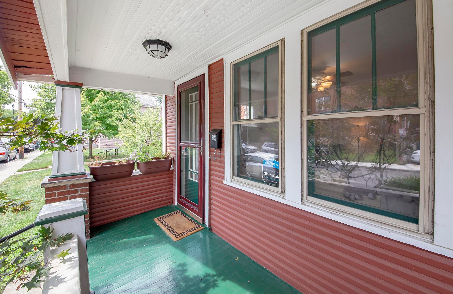 1245 Forsythe Ave, Columbus, OH 43201-3202