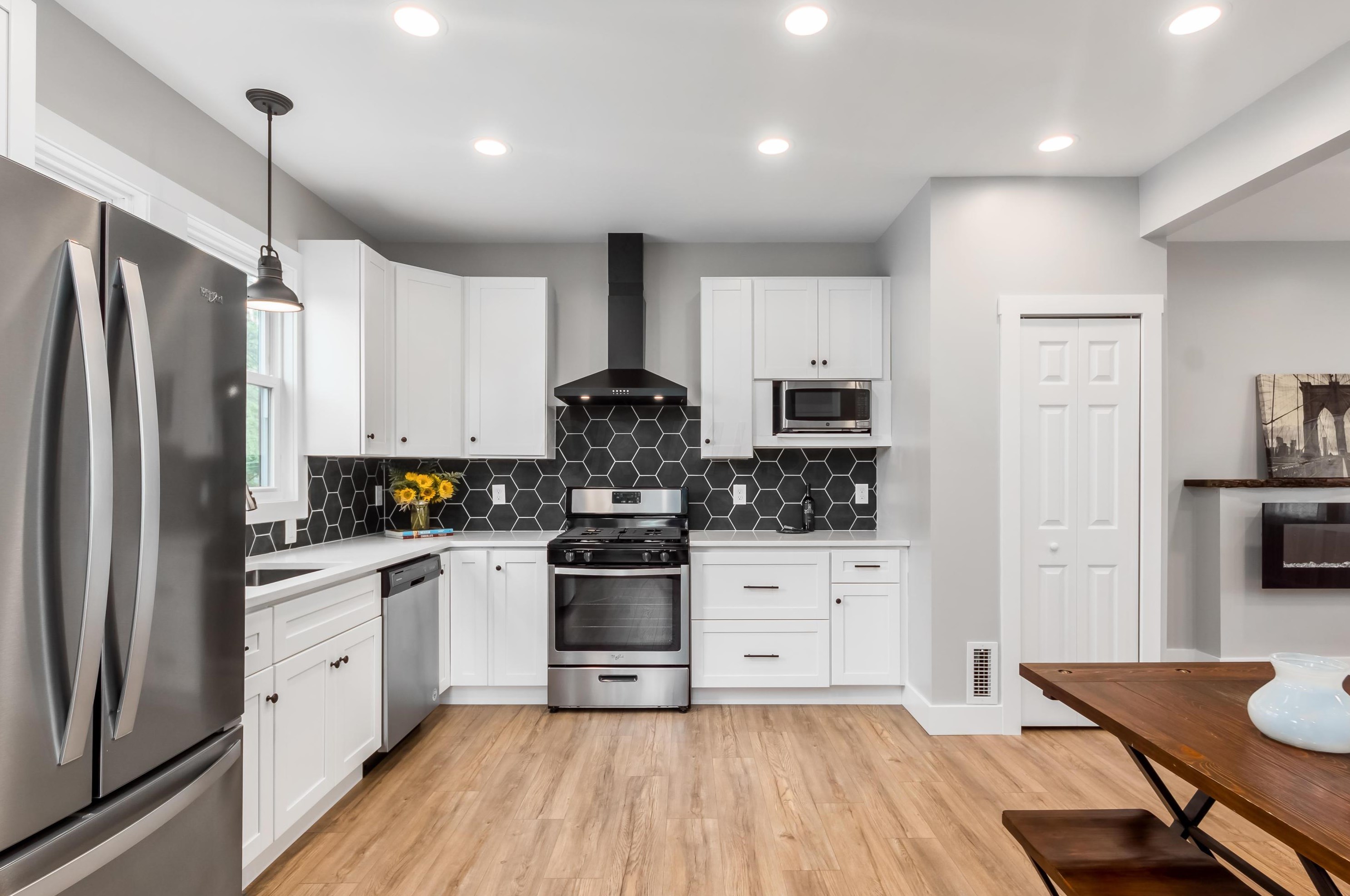 1225 Ann St, Columbus OH  43206-2807 exterior