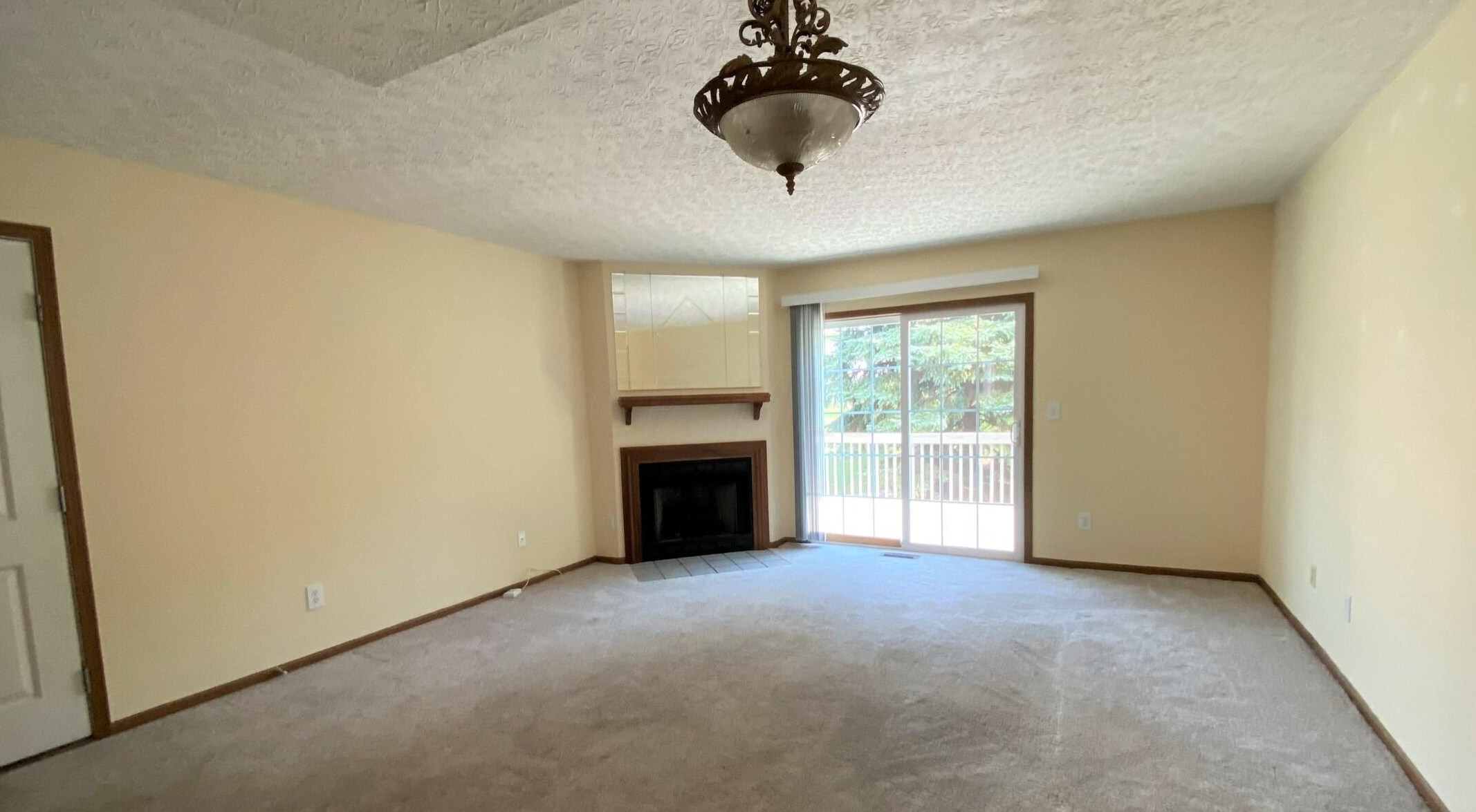 214 Macenroe Dr #67a, Blacklick, OH 43004