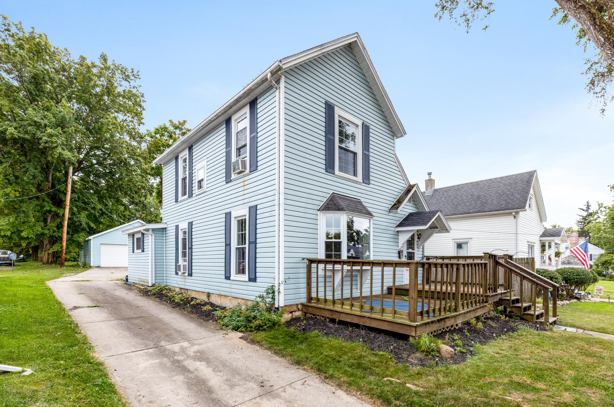 132 N Hayes St, Bellefontaine, OH 43311