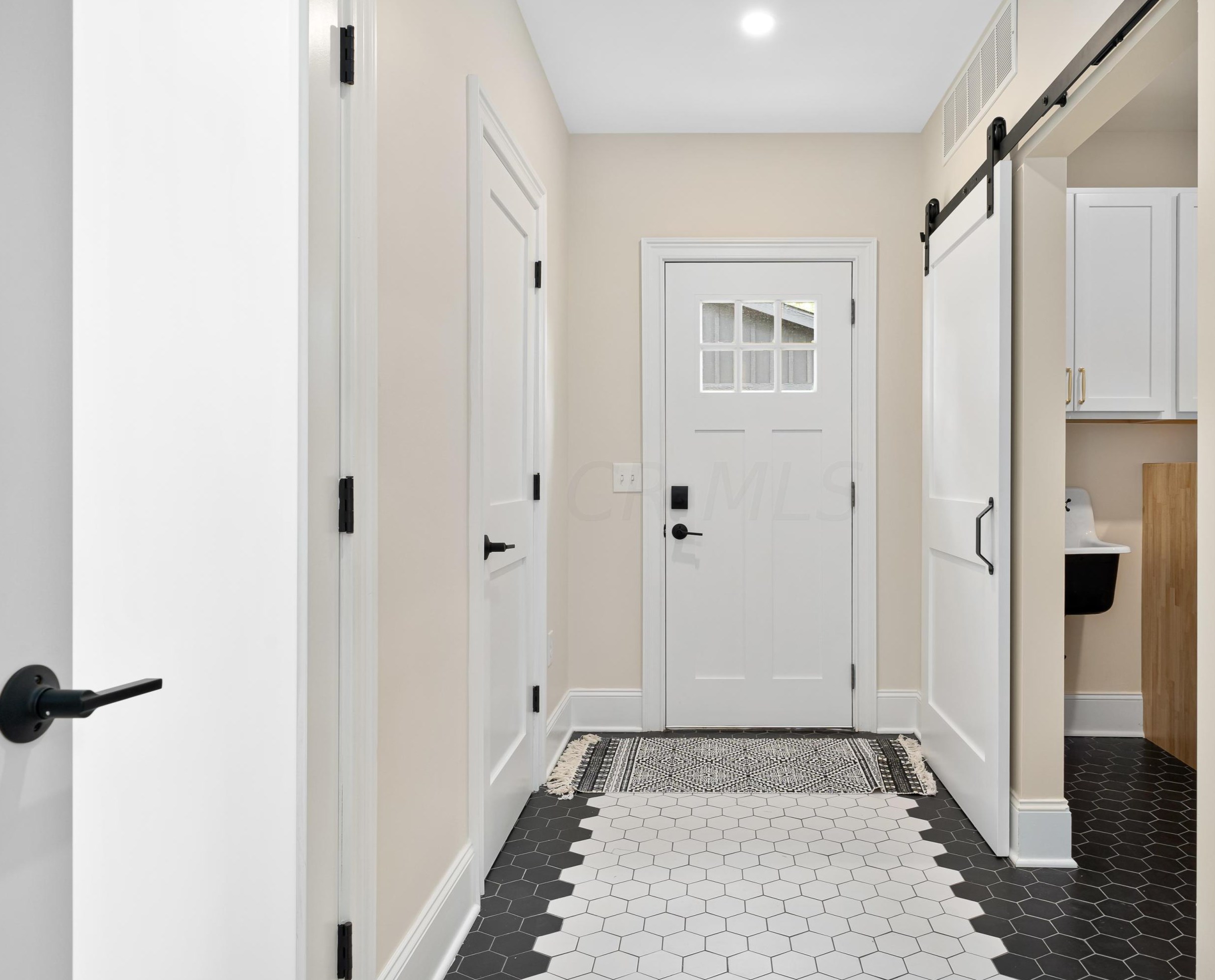 159 21st St, Columbus OH  43203-1588 exterior