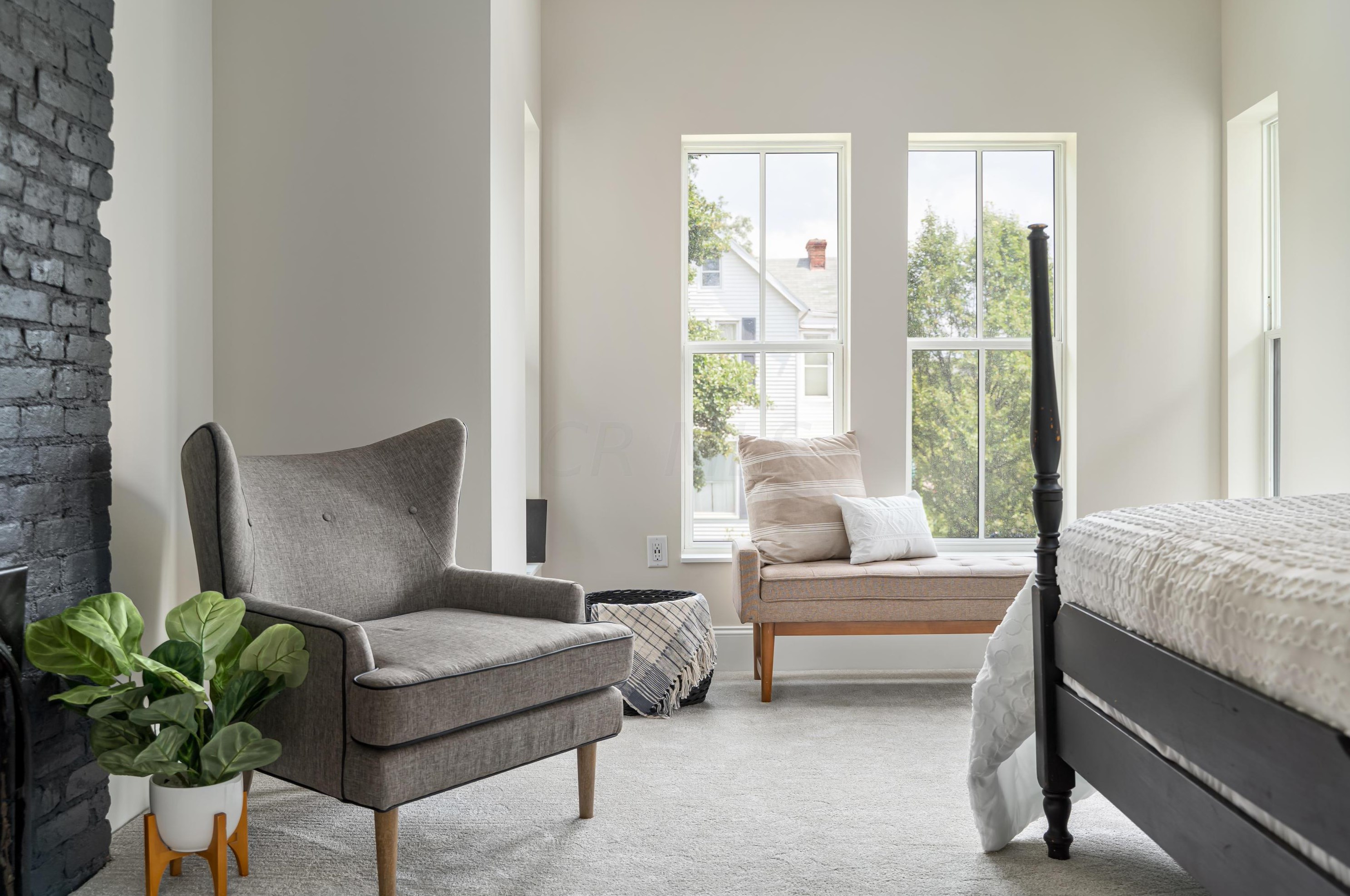 159 21st St, Columbus OH  43203-1588 exterior