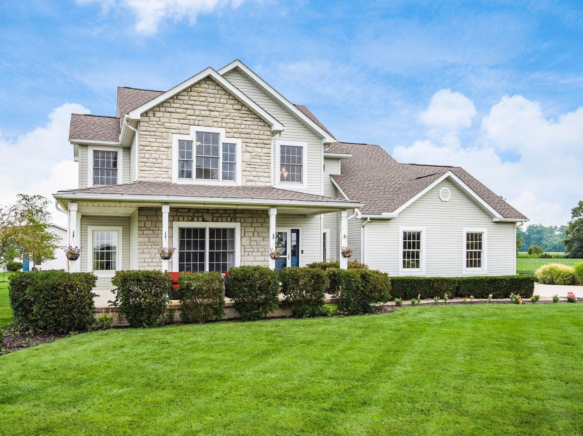 4150 Walker Rd, Hilliard, OH 43026