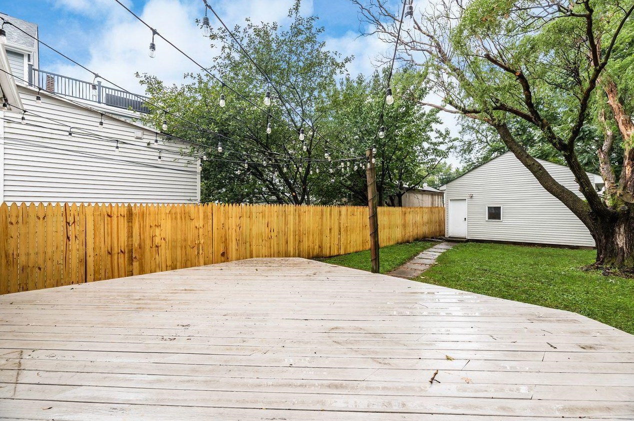 999 Pennsylvania Ave, Columbus OH 43201-3338 exterior