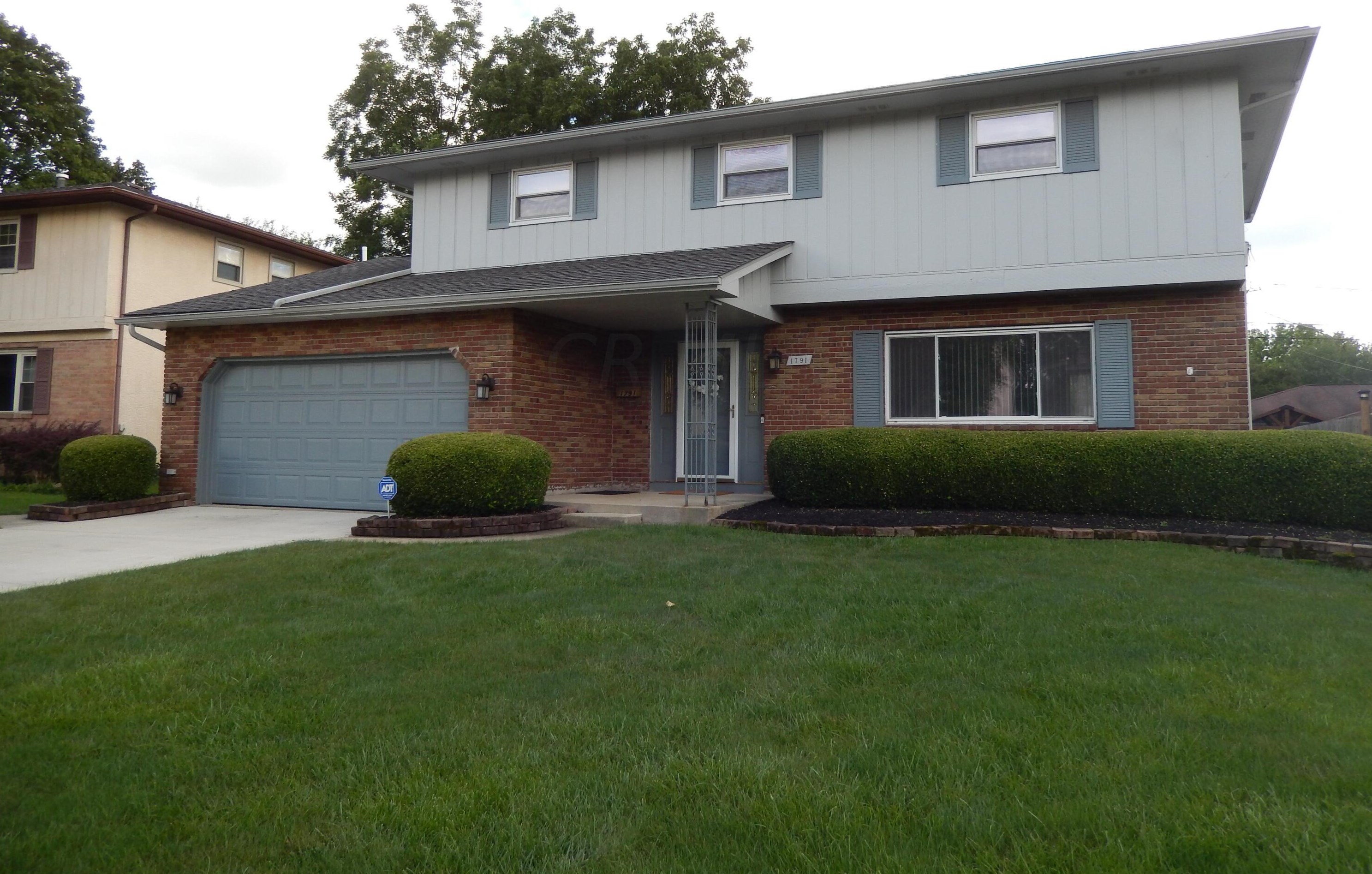 1791 Larkwood Pl, Columbus, OH 43229-3633