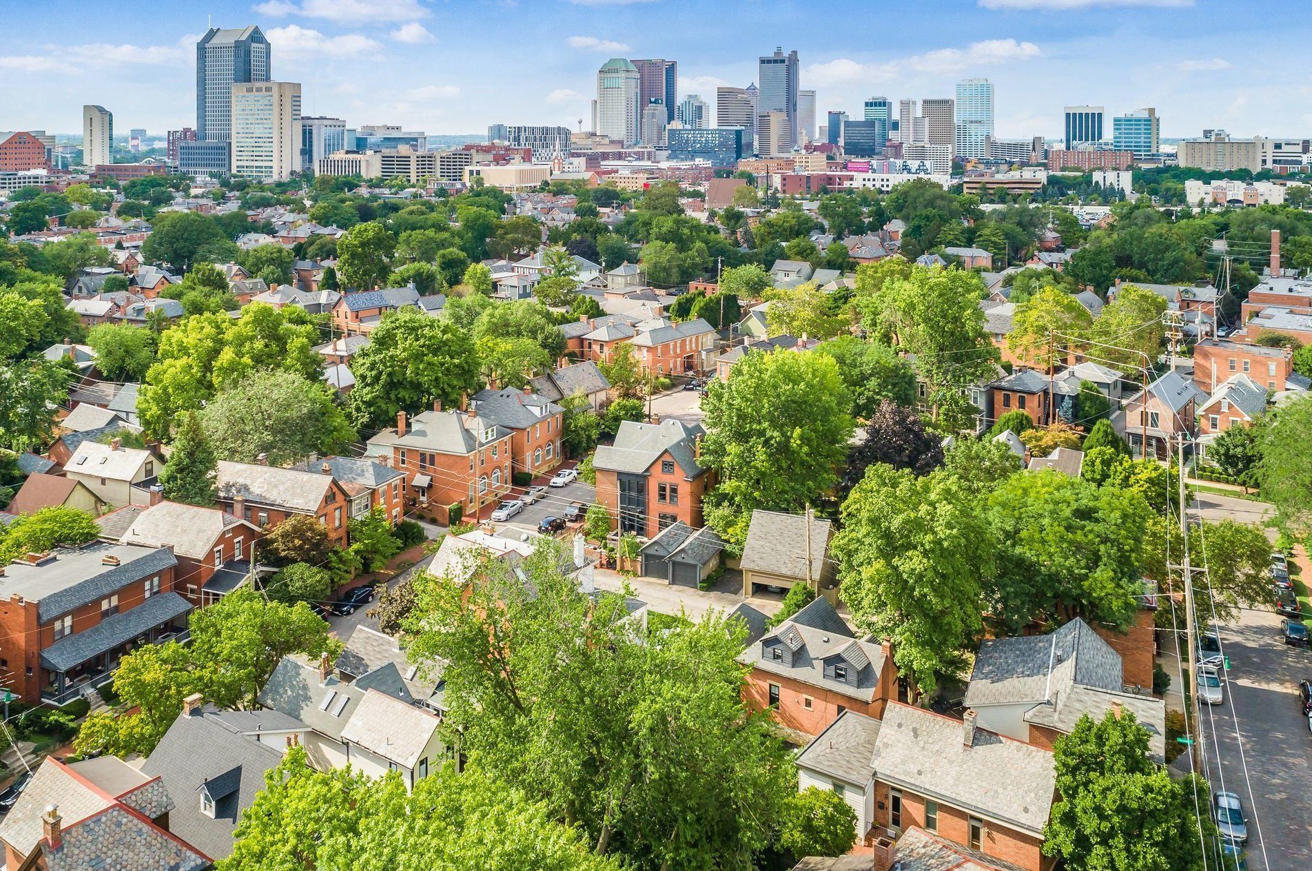 702 6 St, Columbus OH 43206-2126 exterior