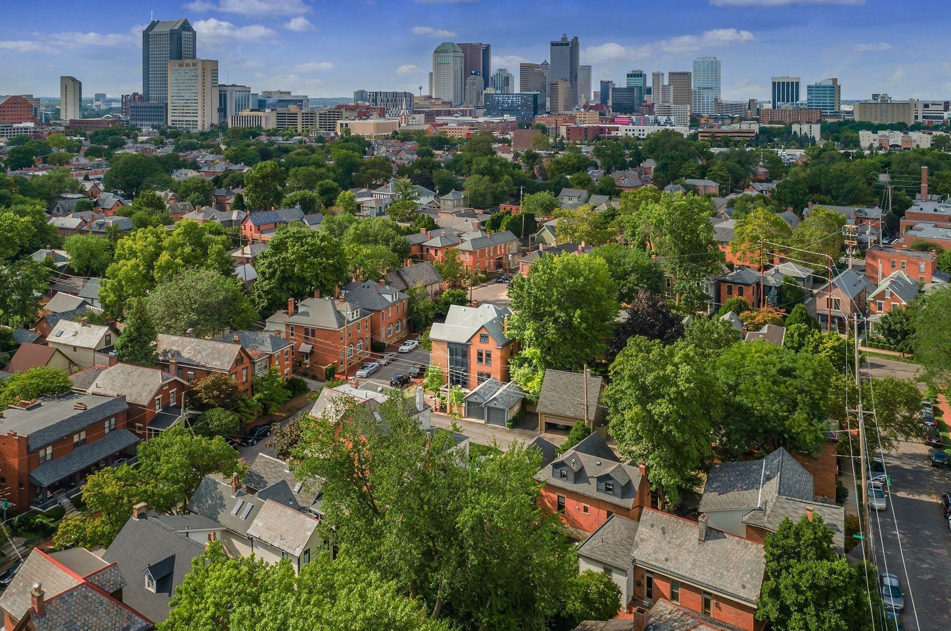 702 6 St, Columbus OH 43206-2126 exterior