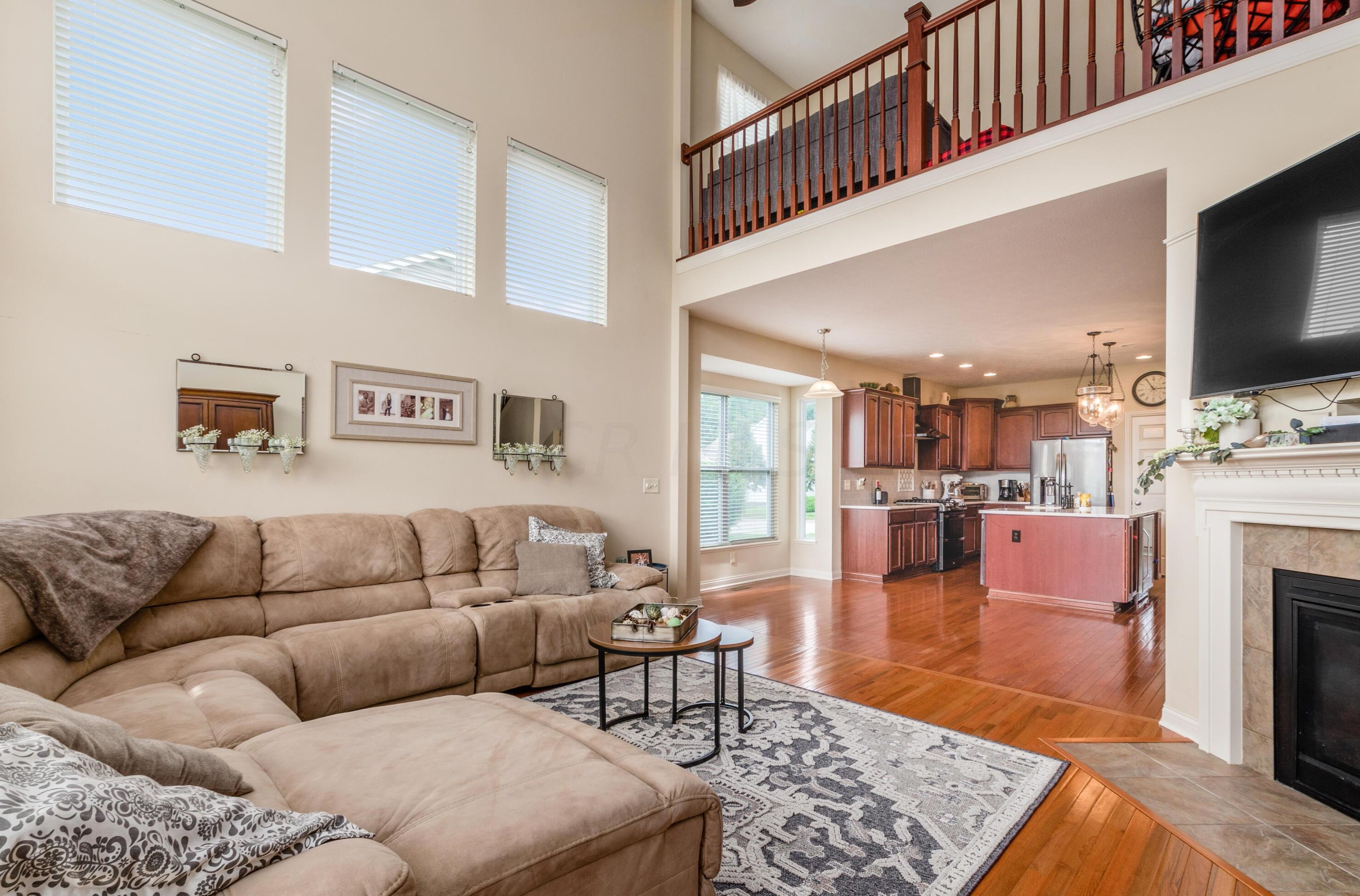 156 Winding Valley Drive, Delaware, OH 43015