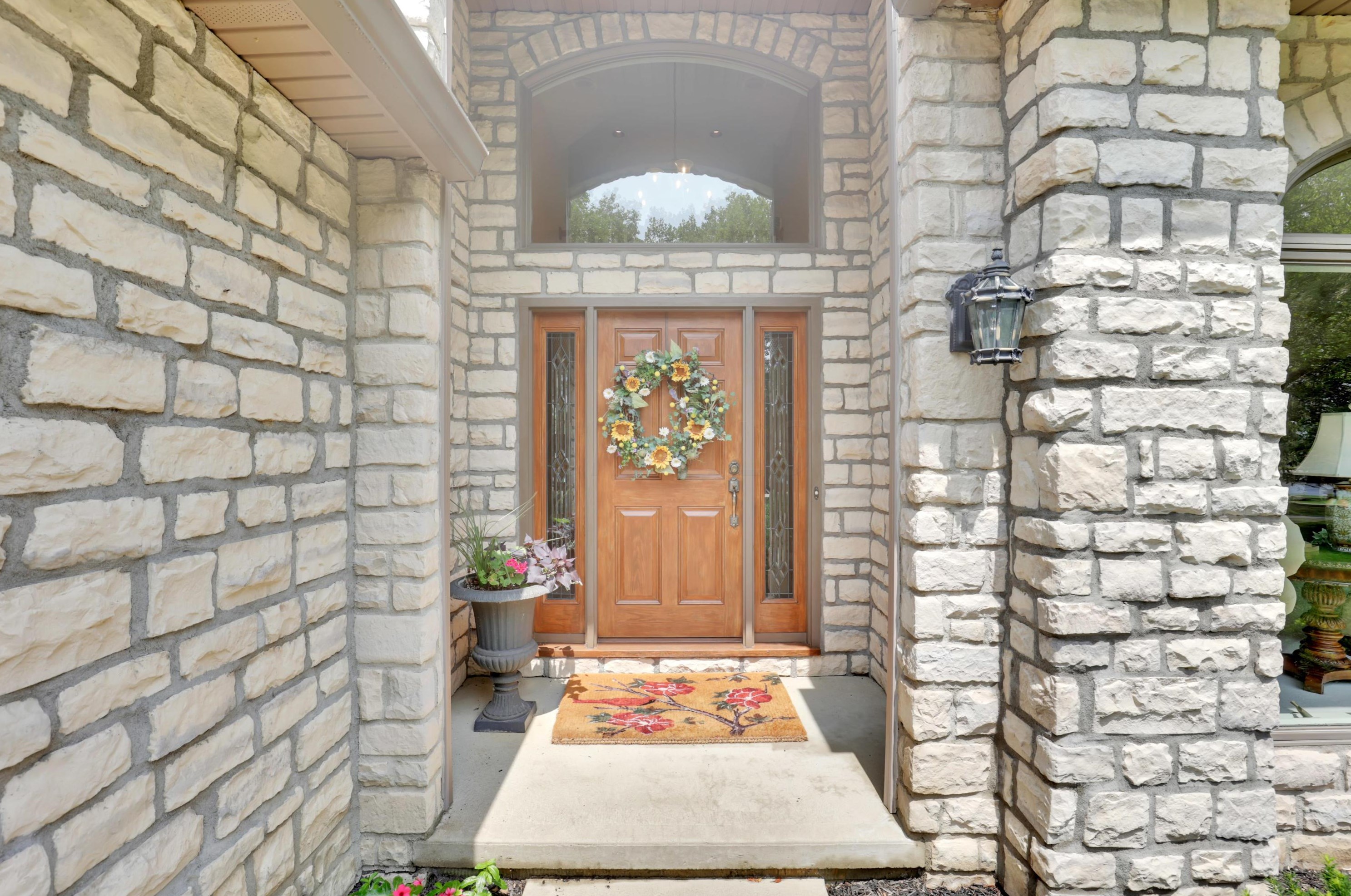 36 Wilshire Dr, Hebron, OH 43025