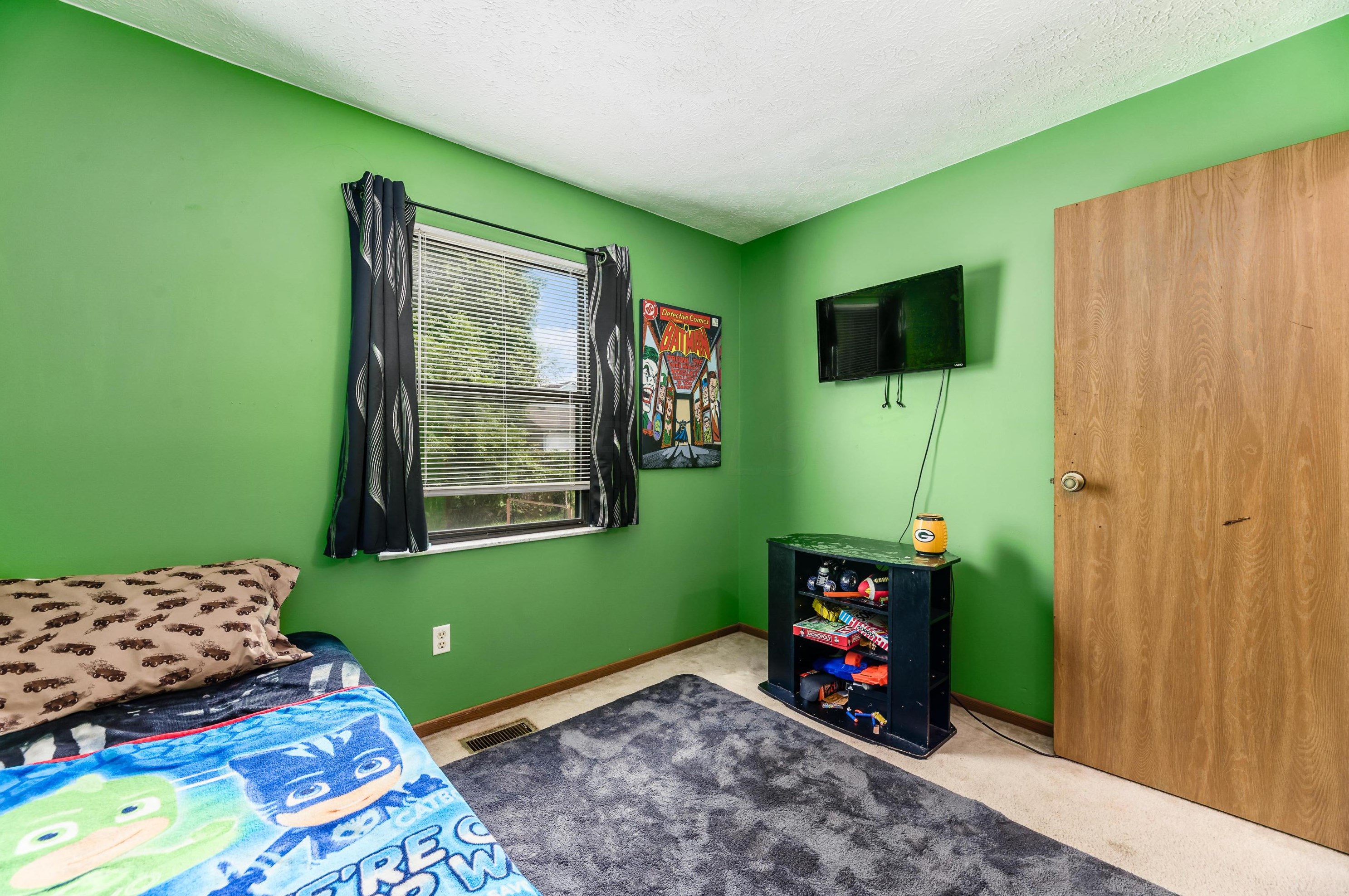 4108 Greenery Dr, Columbus OH 43207-4674 exterior