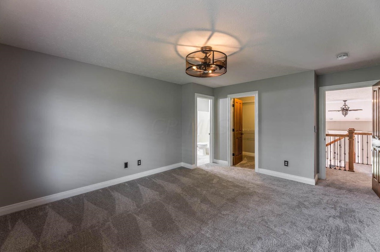 13824 Violet Meadows Ave, Pickerington OH  43147-8028 exterior