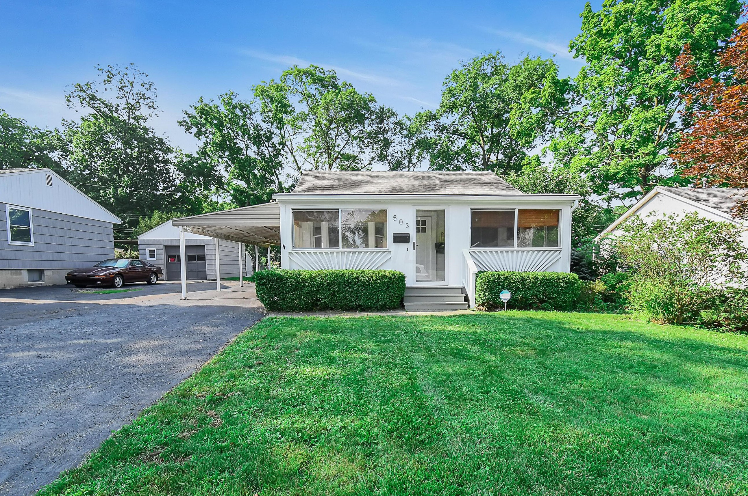 503 Chase Rd, Columbus, OH 43214-1333