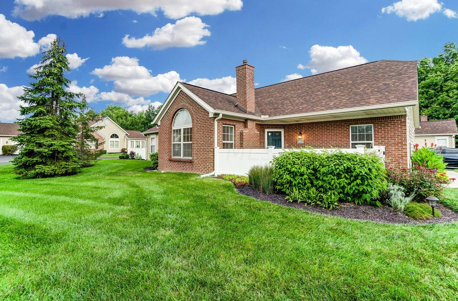 4682 Collingville Way, Columbus OH  43230-8437 exterior