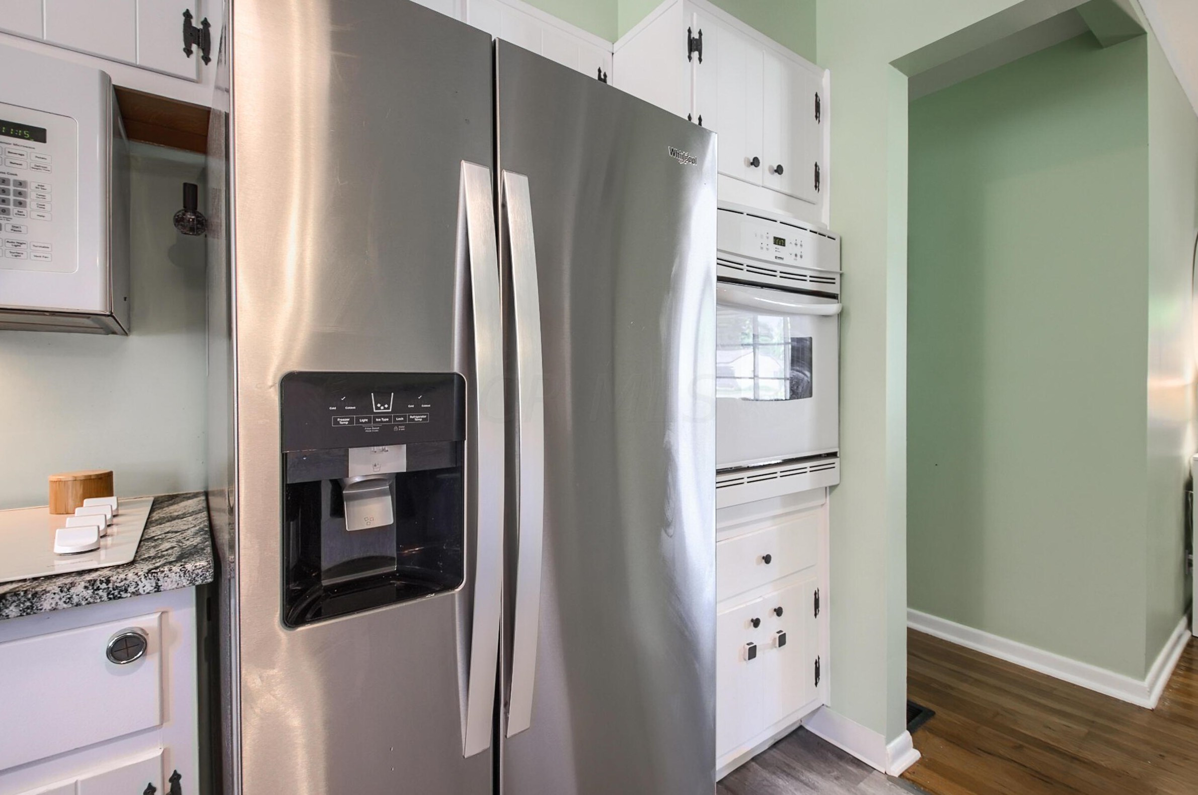 1176 Bellflower Ave, Columbus OH  43204-2782 exterior