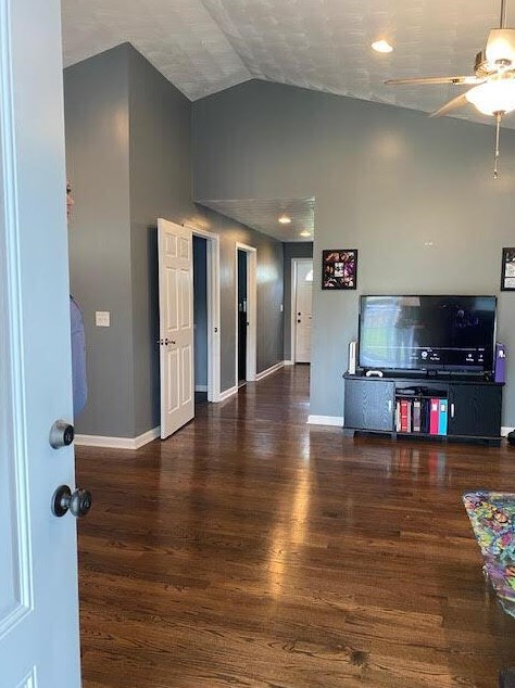 418 Hilock Rd, Columbus OH  43207-3117 exterior