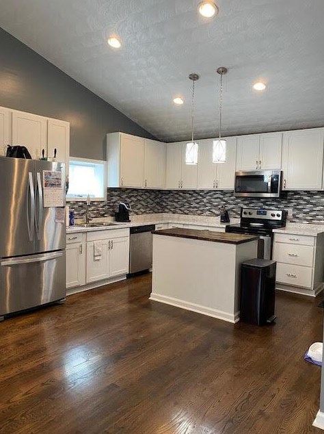 418 Hilock Rd, Columbus OH  43207-3117 exterior