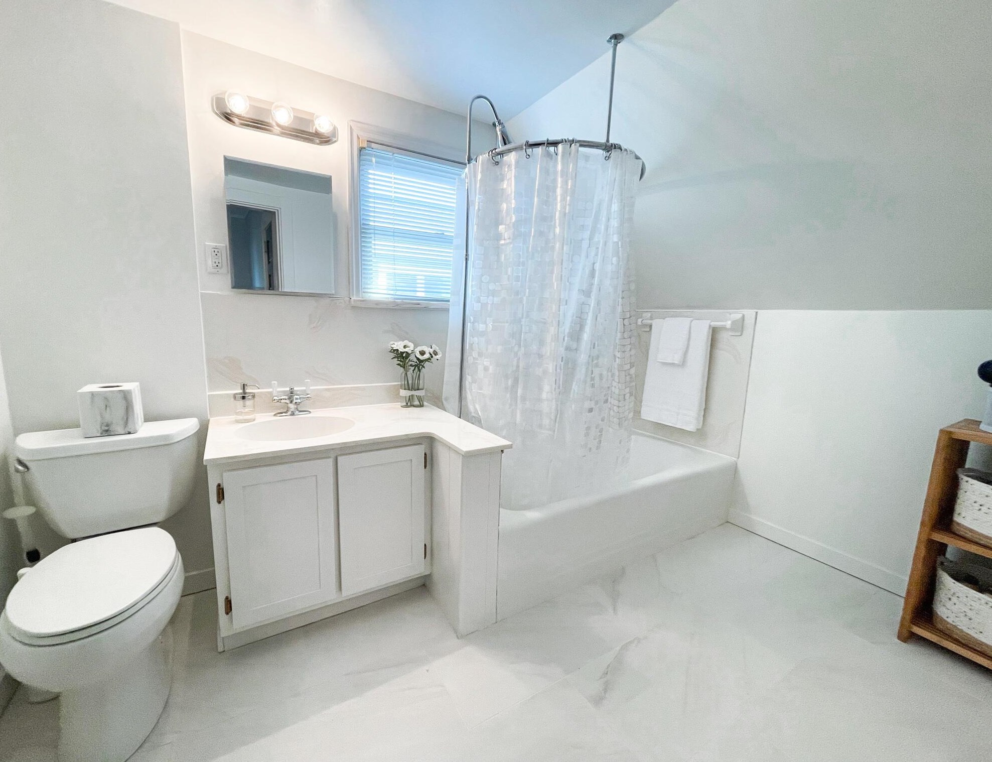 1525 Westwood Ave, Columbus OH  43212-6700 exterior