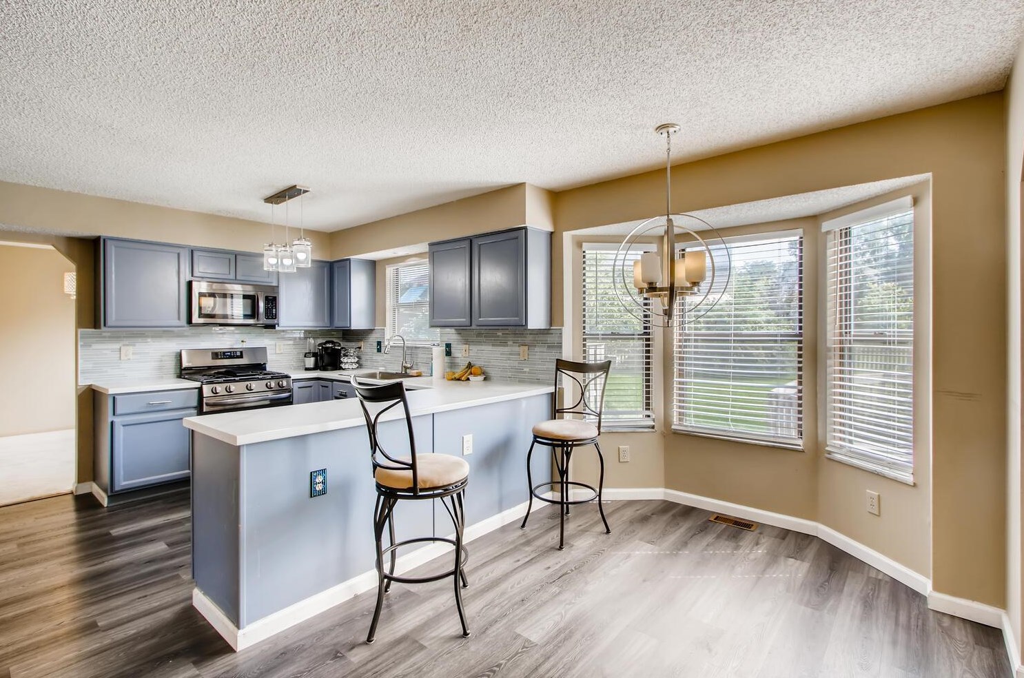 430 Schyler Way, Columbus OH  43230-4380 exterior