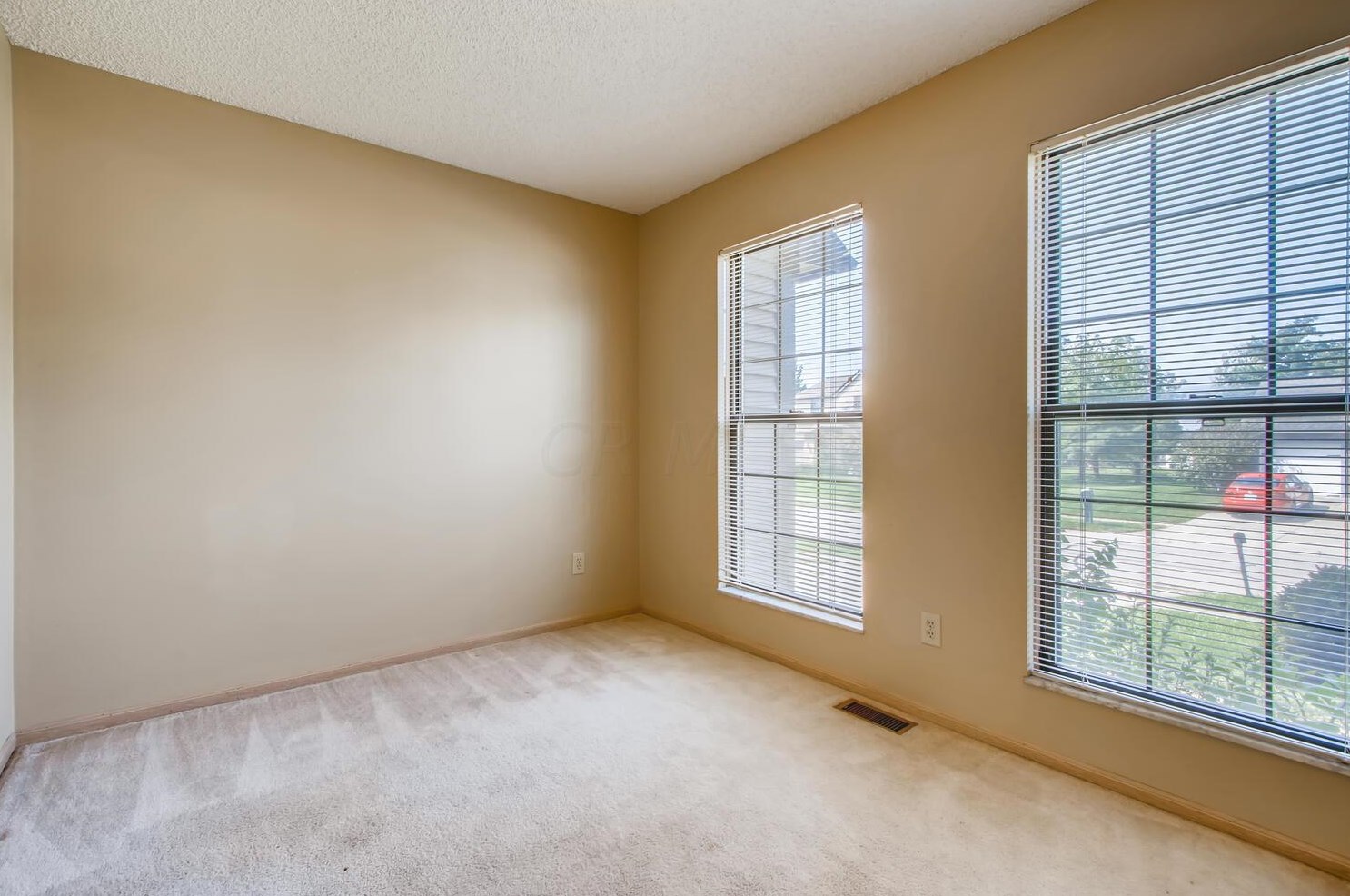 430 Schyler Way, Columbus OH  43230-4380 exterior