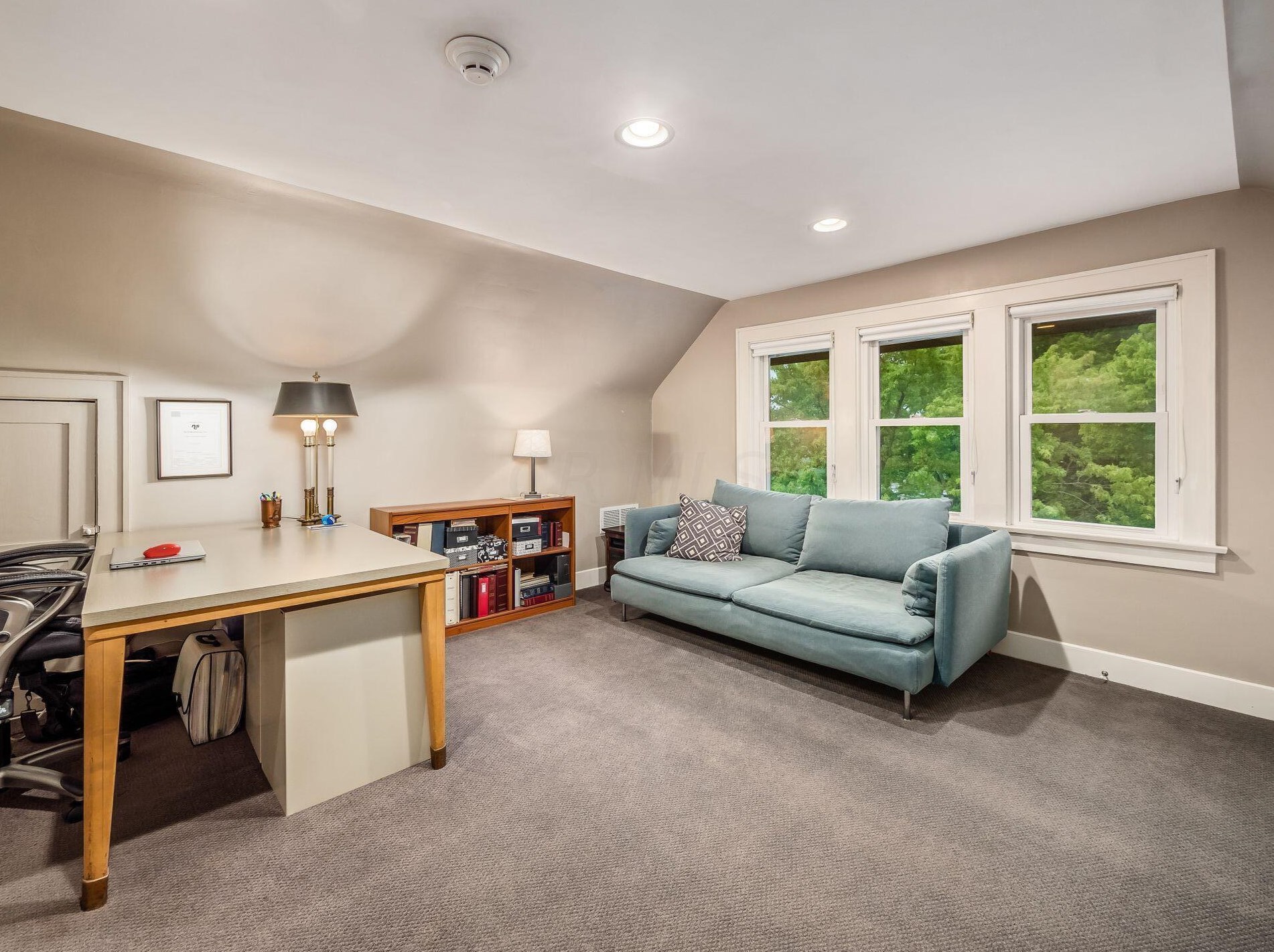 519 Drexel Ave, Columbus OH 43219-2731 exterior