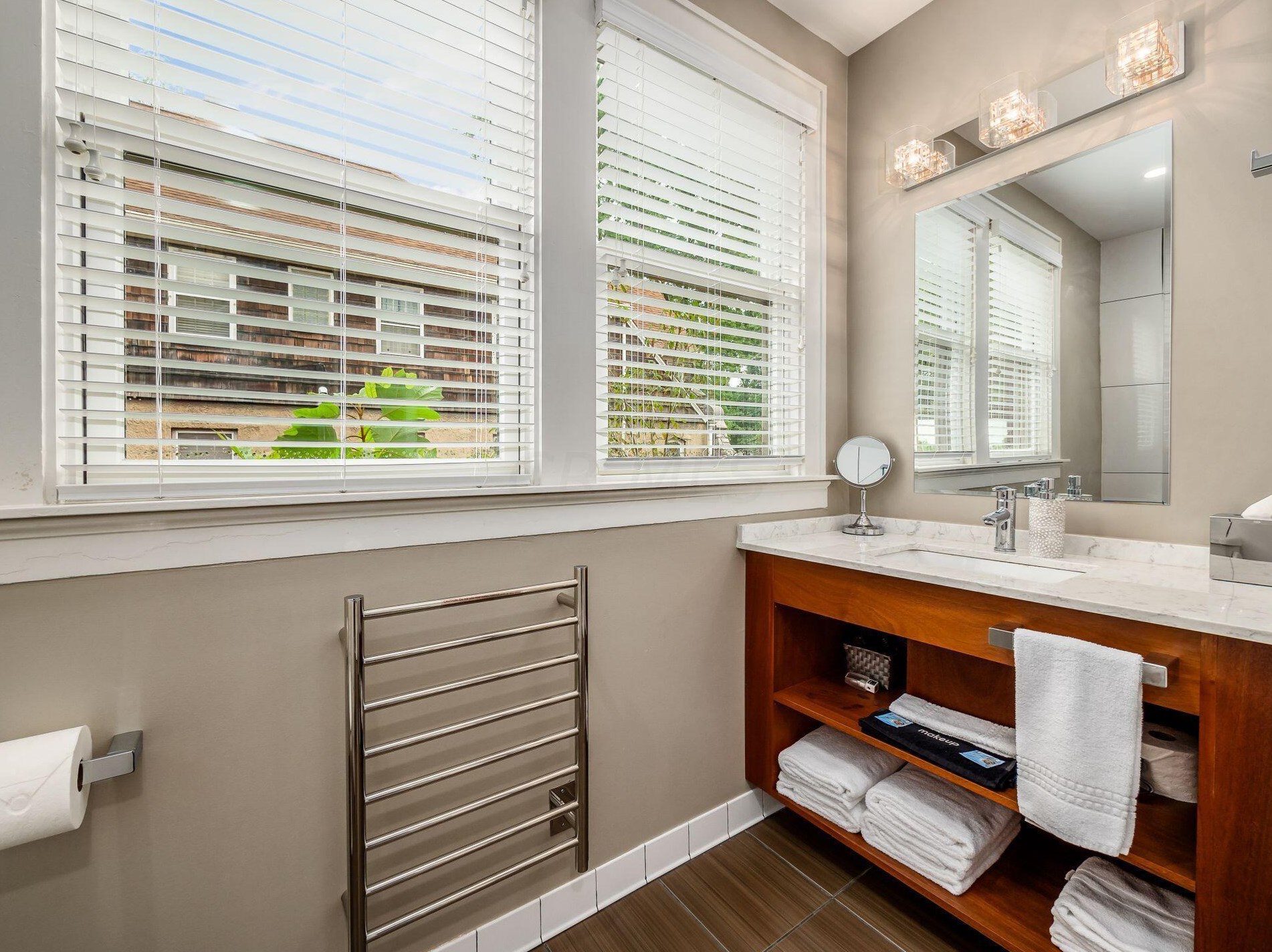 519 Drexel Ave, Columbus OH 43219-2731 exterior