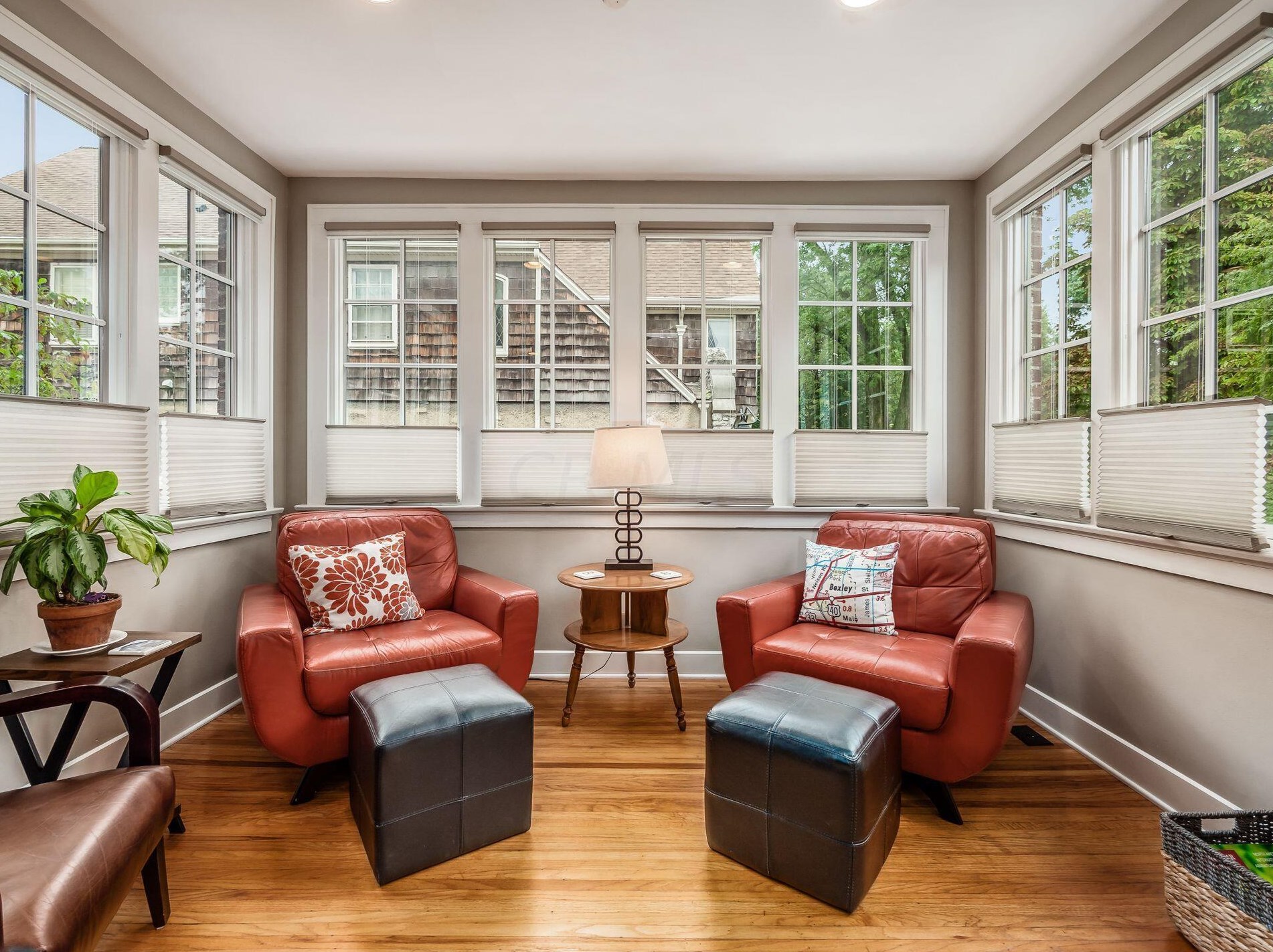 519 Drexel Ave, Columbus OH 43219-2731 exterior